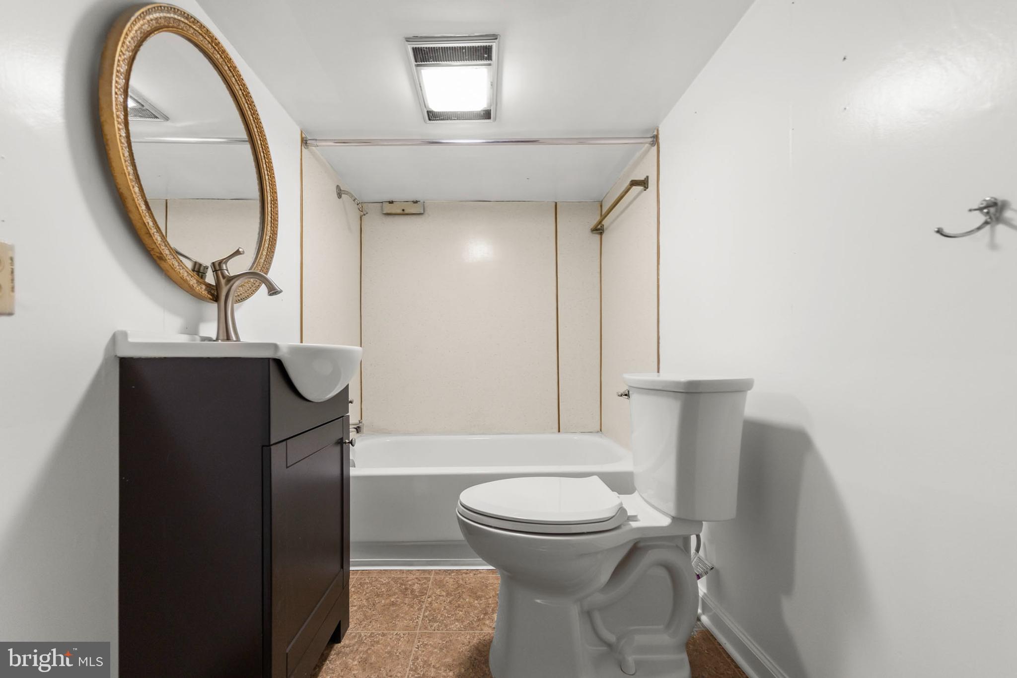 THREE RUN WOODS - Residential