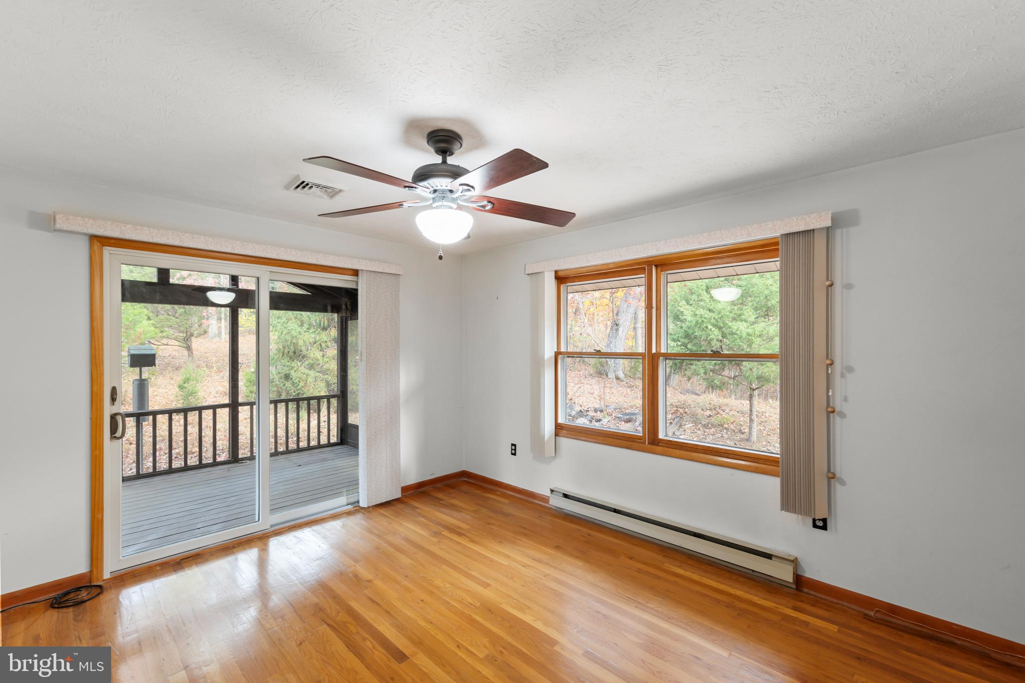 THREE RUN WOODS - Residential