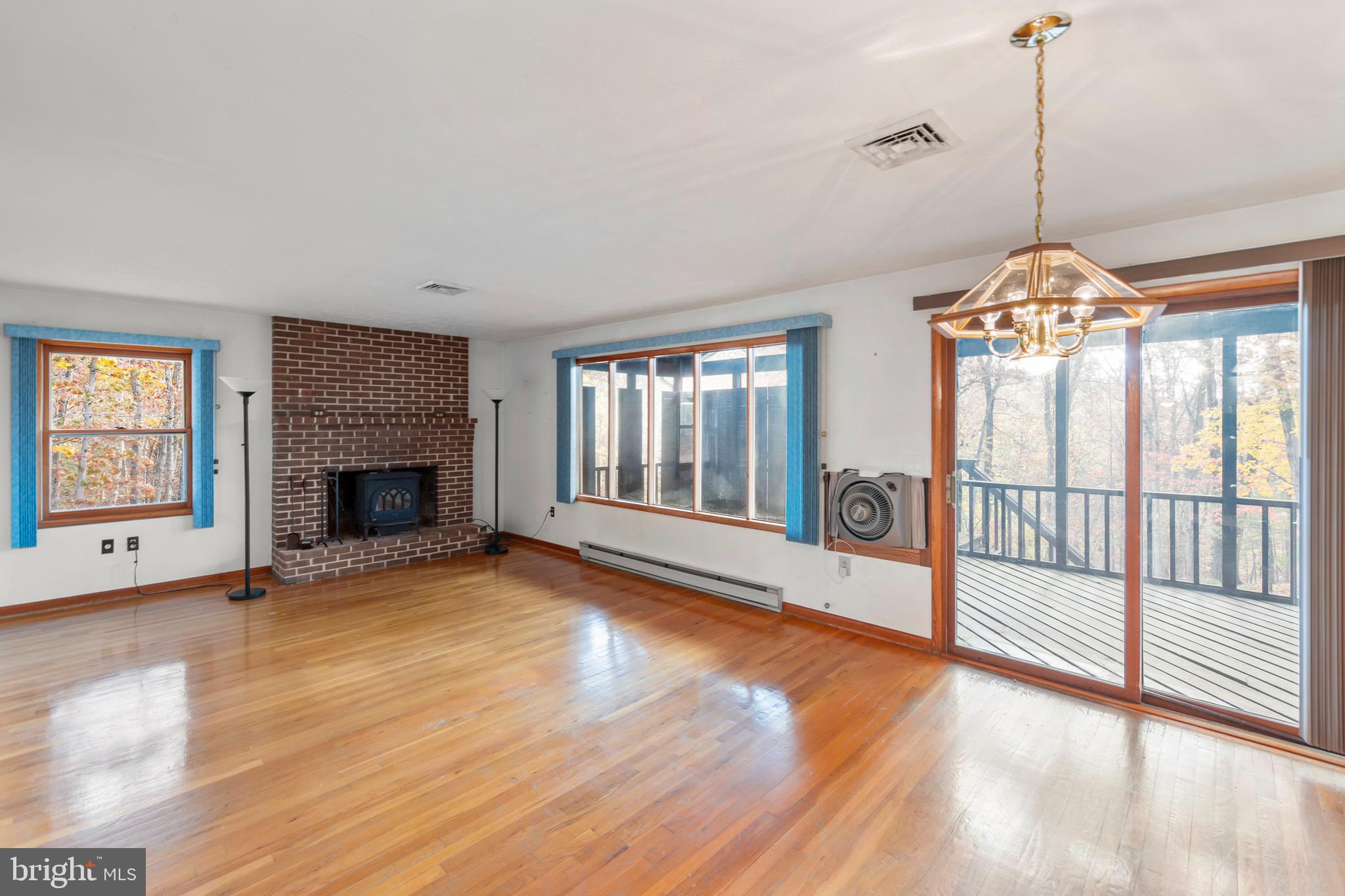 THREE RUN WOODS - Residential