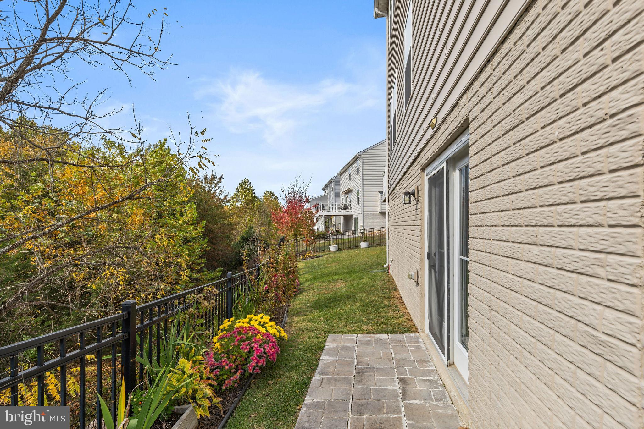 LAKE FREDERICK - Residential