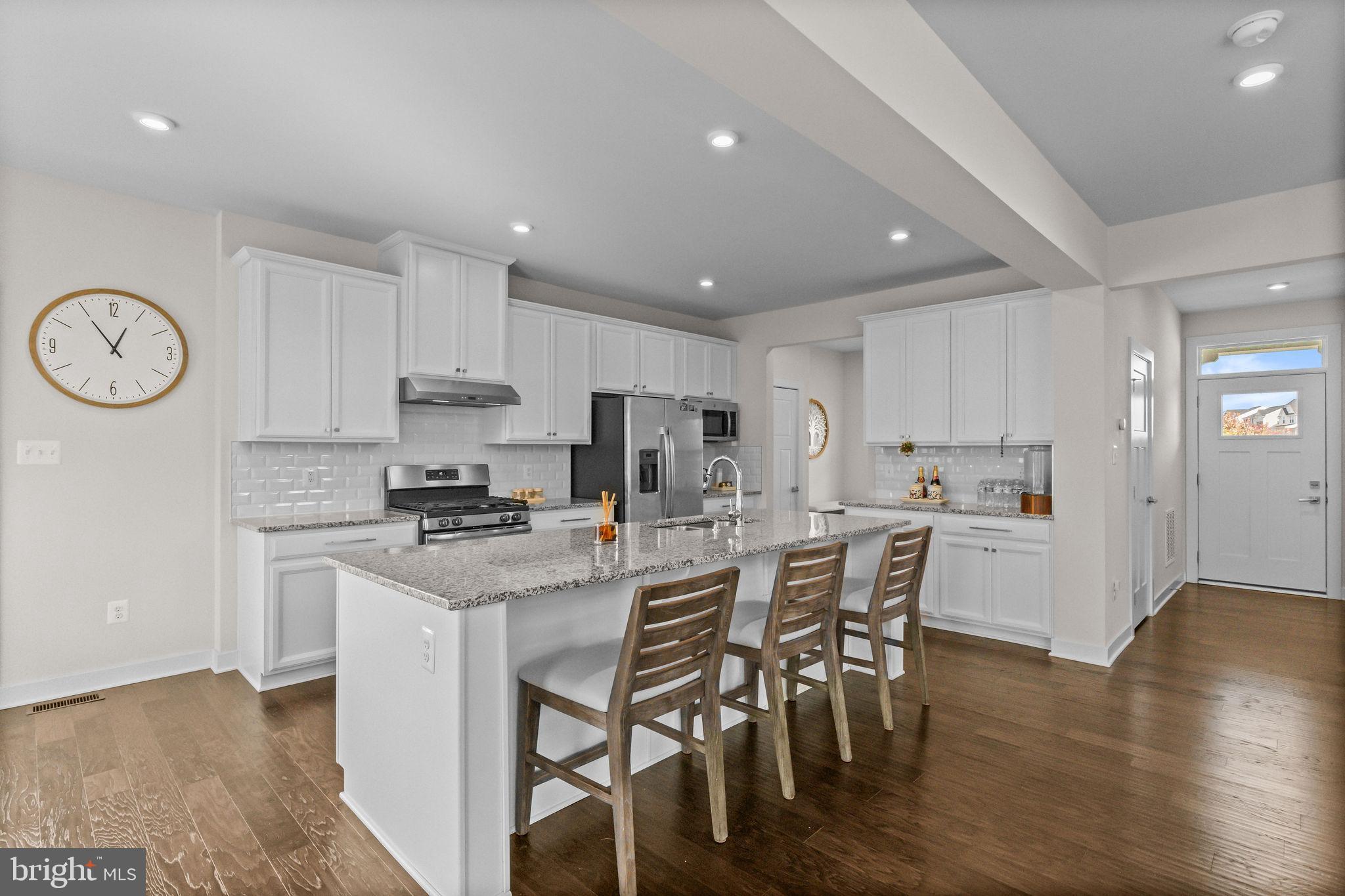 LAKE FREDERICK - Residential