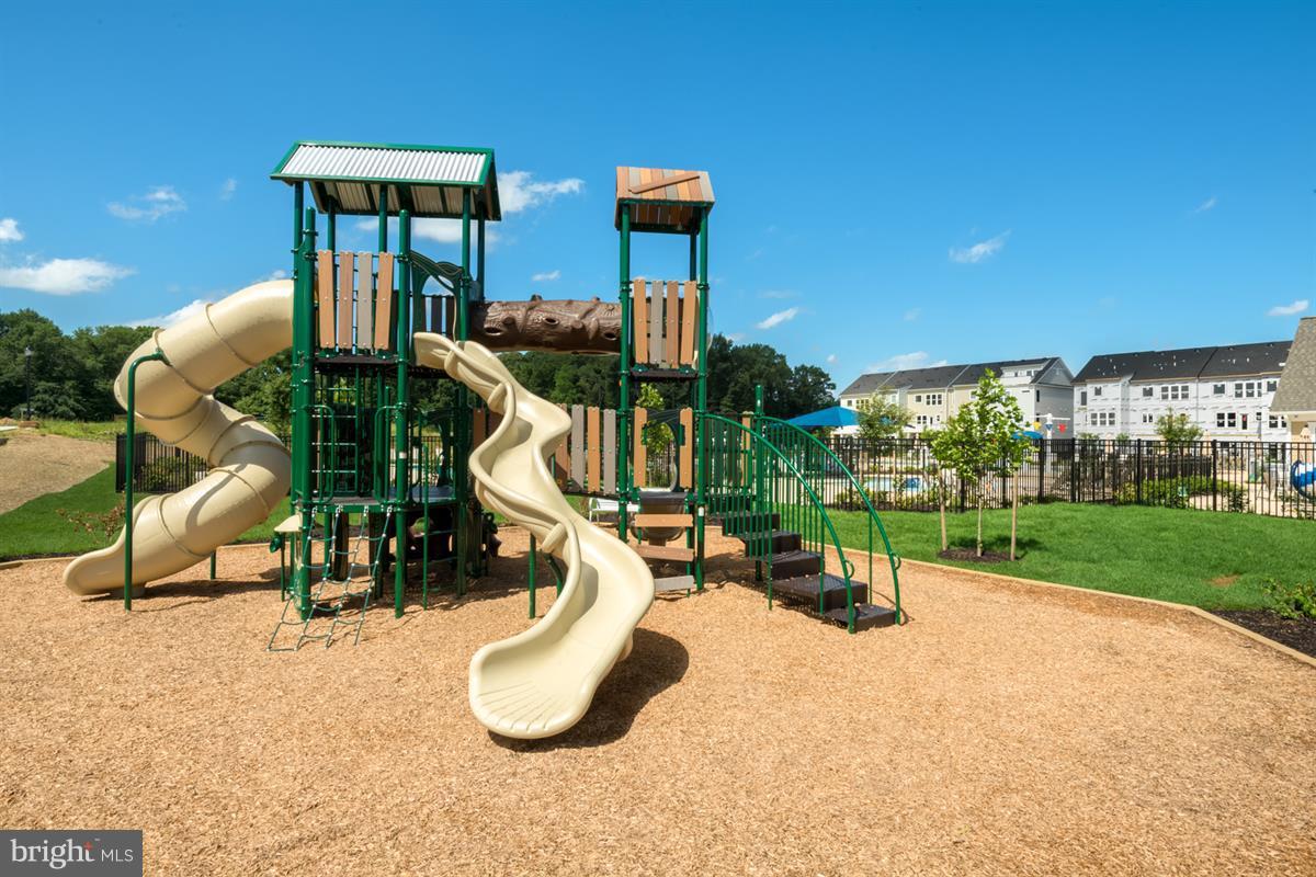 SHIPLEY HOMESTEAD - Residential