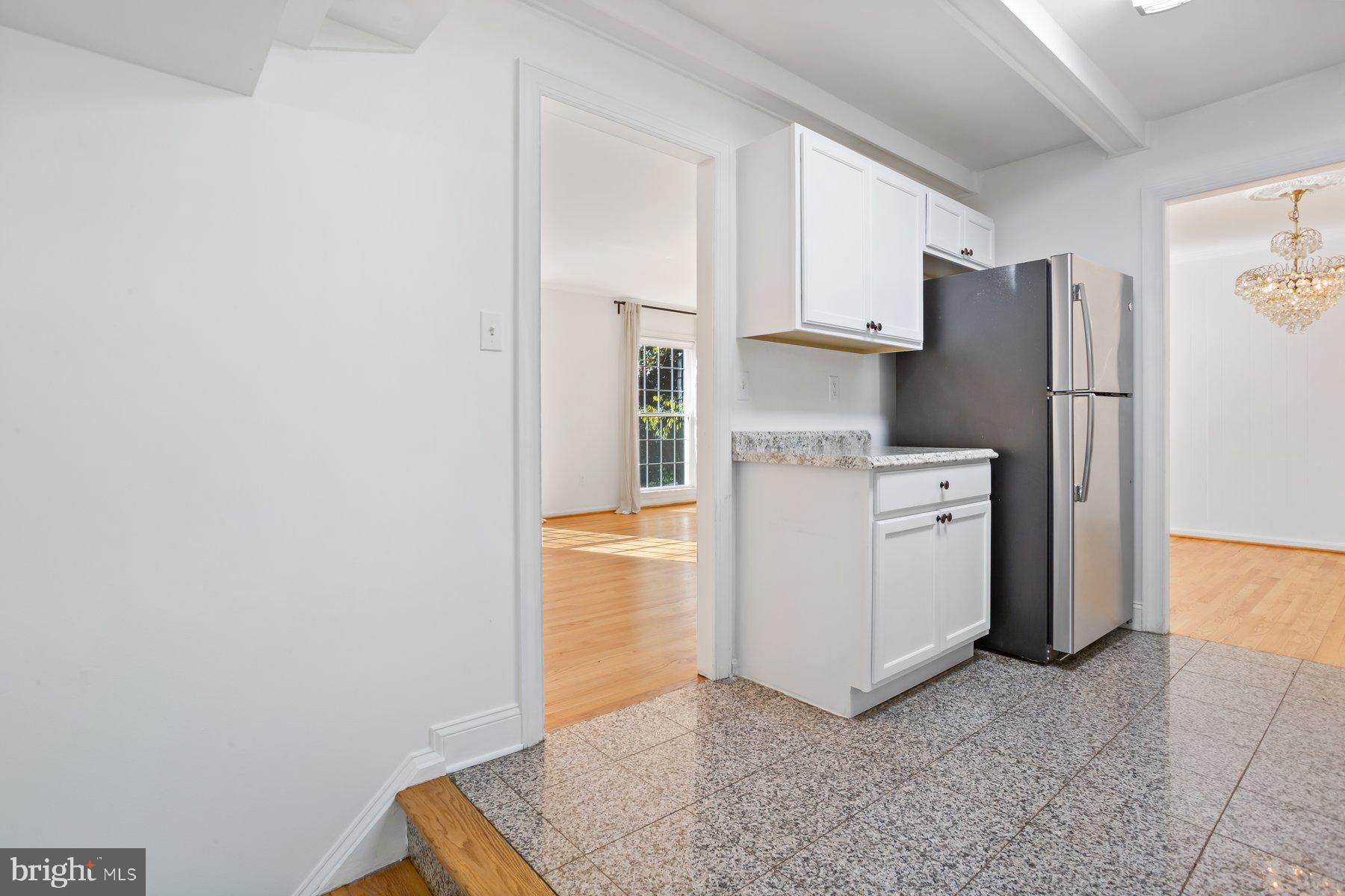 POTOMAC WOODS - Residential Lease