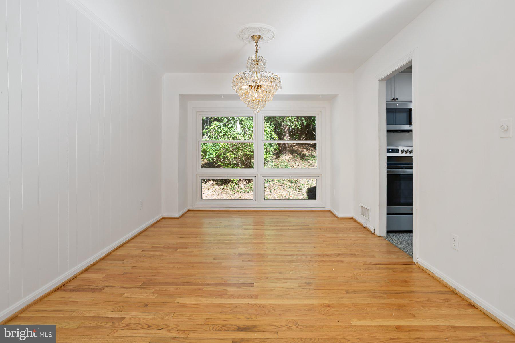 POTOMAC WOODS - Residential Lease