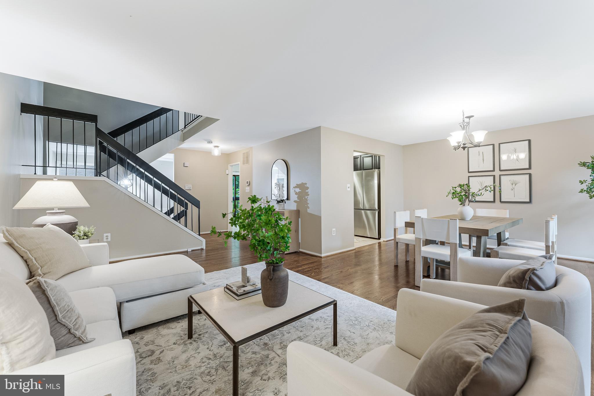 3131 EAKIN PARK COURT