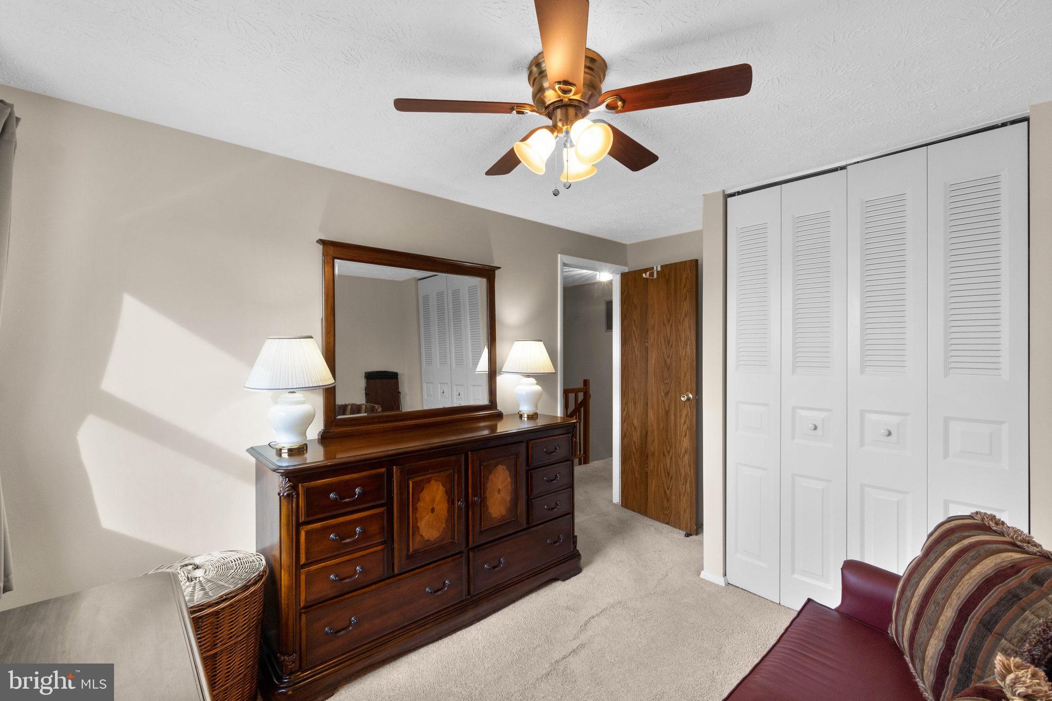 ASHTON VILLAGE - Residential