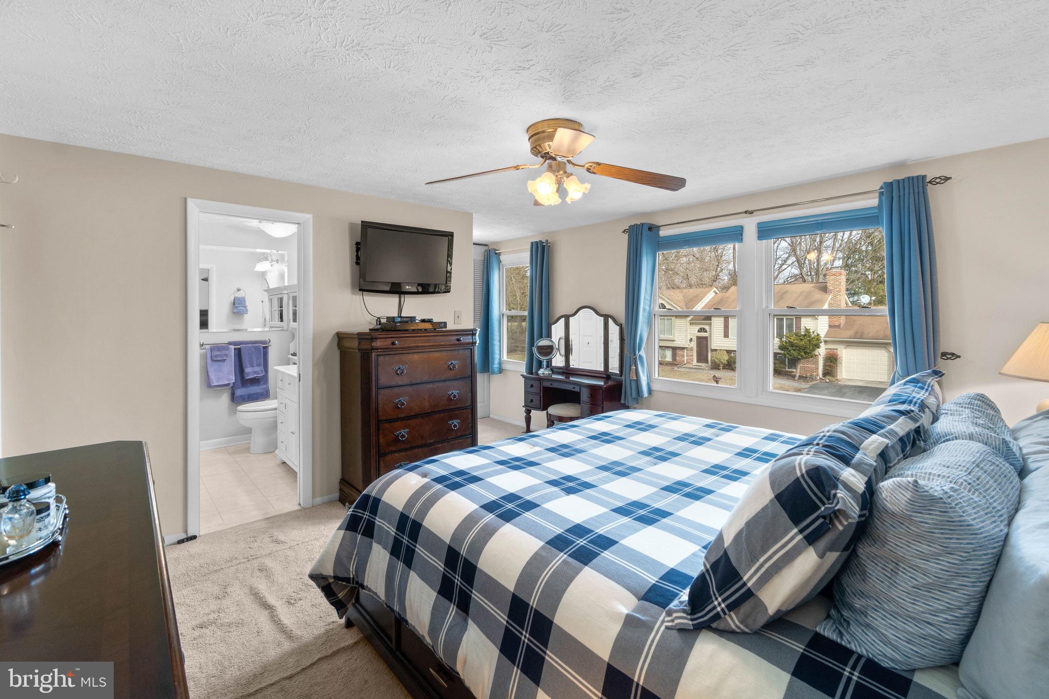 ASHTON VILLAGE - Residential