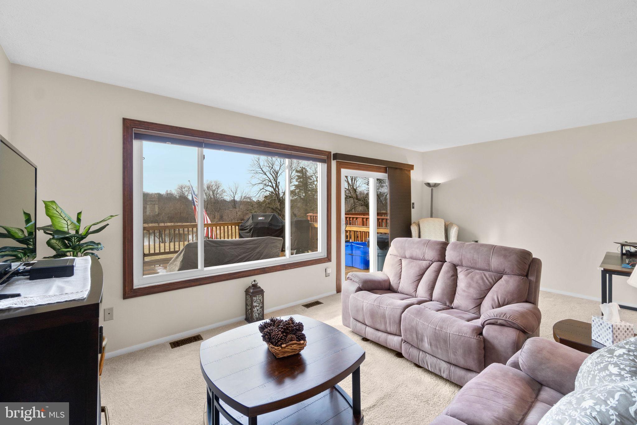 ASHTON VILLAGE - Residential