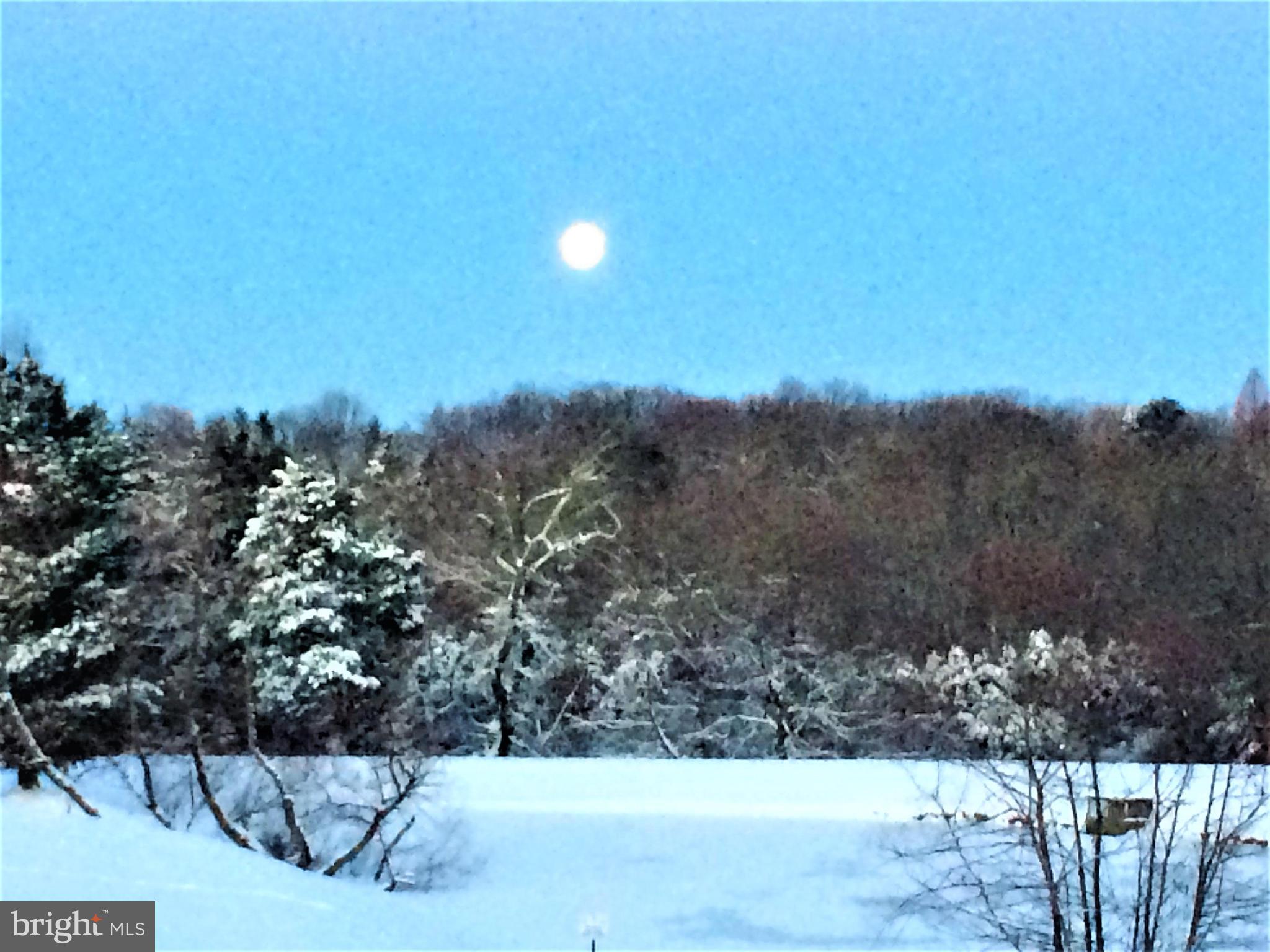 ASHTON VILLAGE - Residential