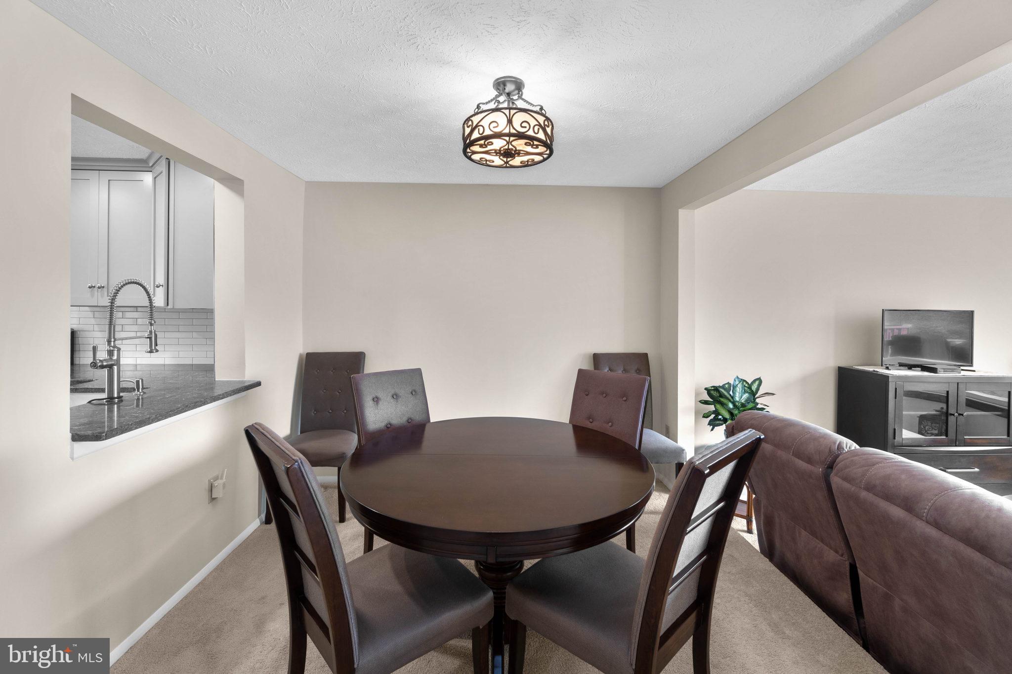 ASHTON VILLAGE - Residential