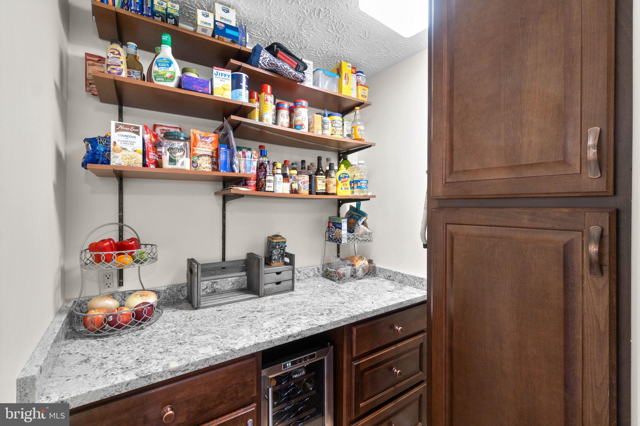 ASHTON VILLAGE - Residential