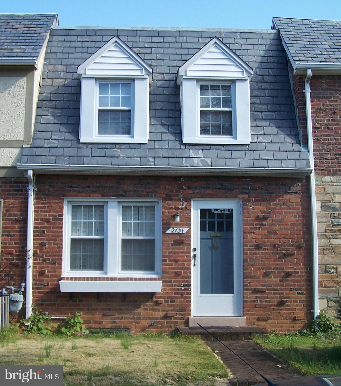 GLEBEWOOD VILLAGE - Residential Lease