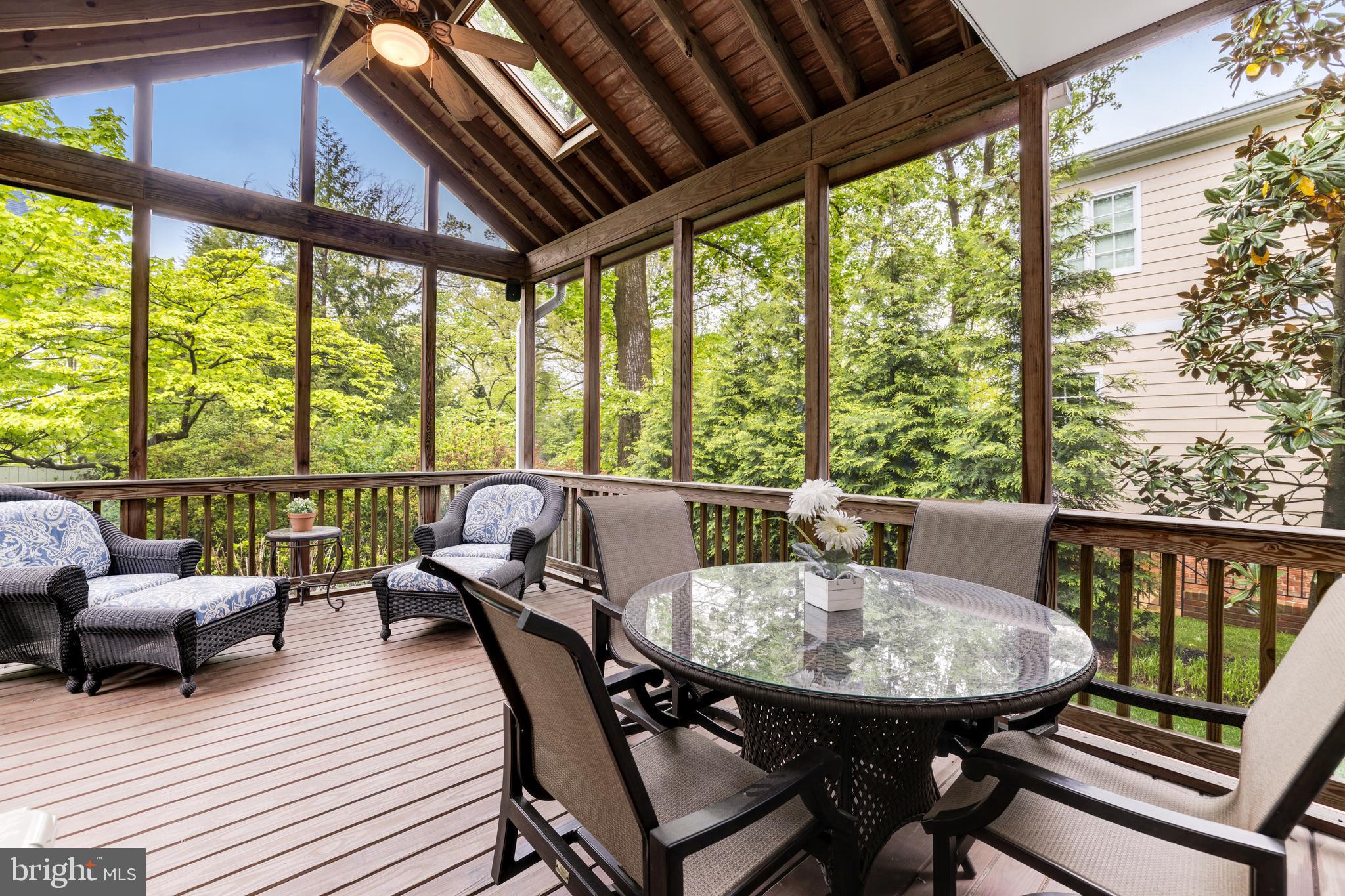 BELLEVUE FOREST - Residential