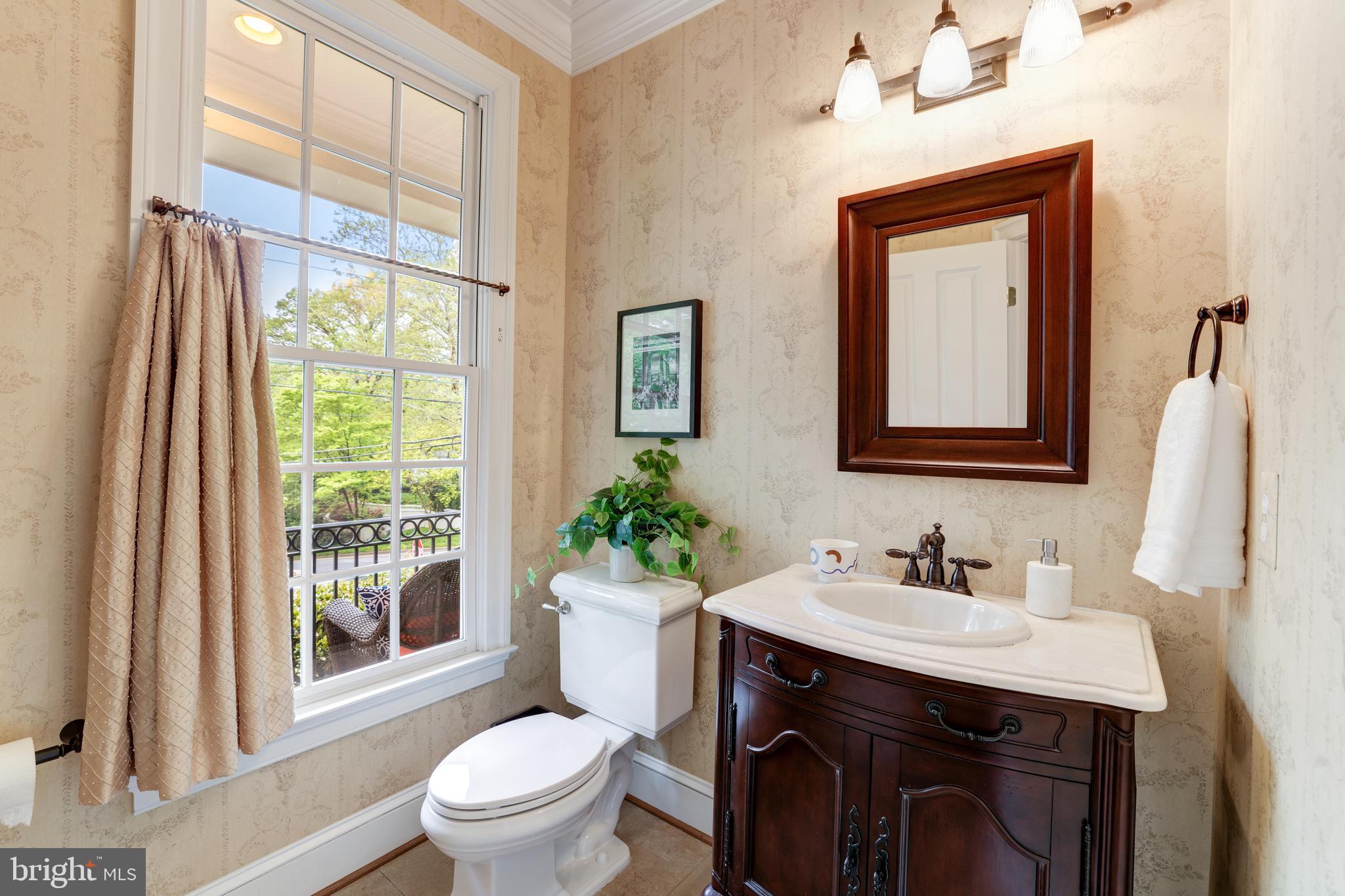 BELLEVUE FOREST - Residential