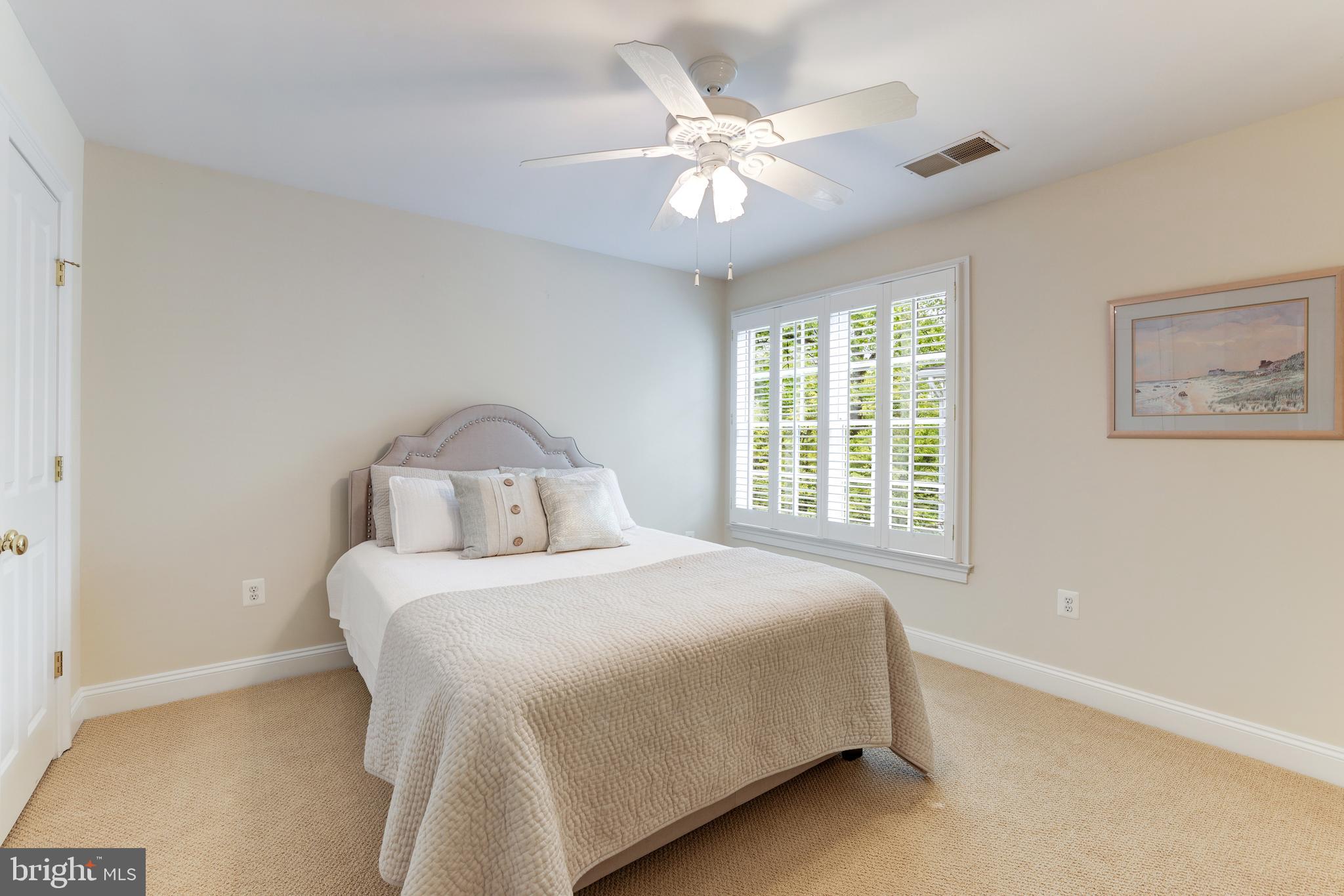 BELLEVUE FOREST - Residential