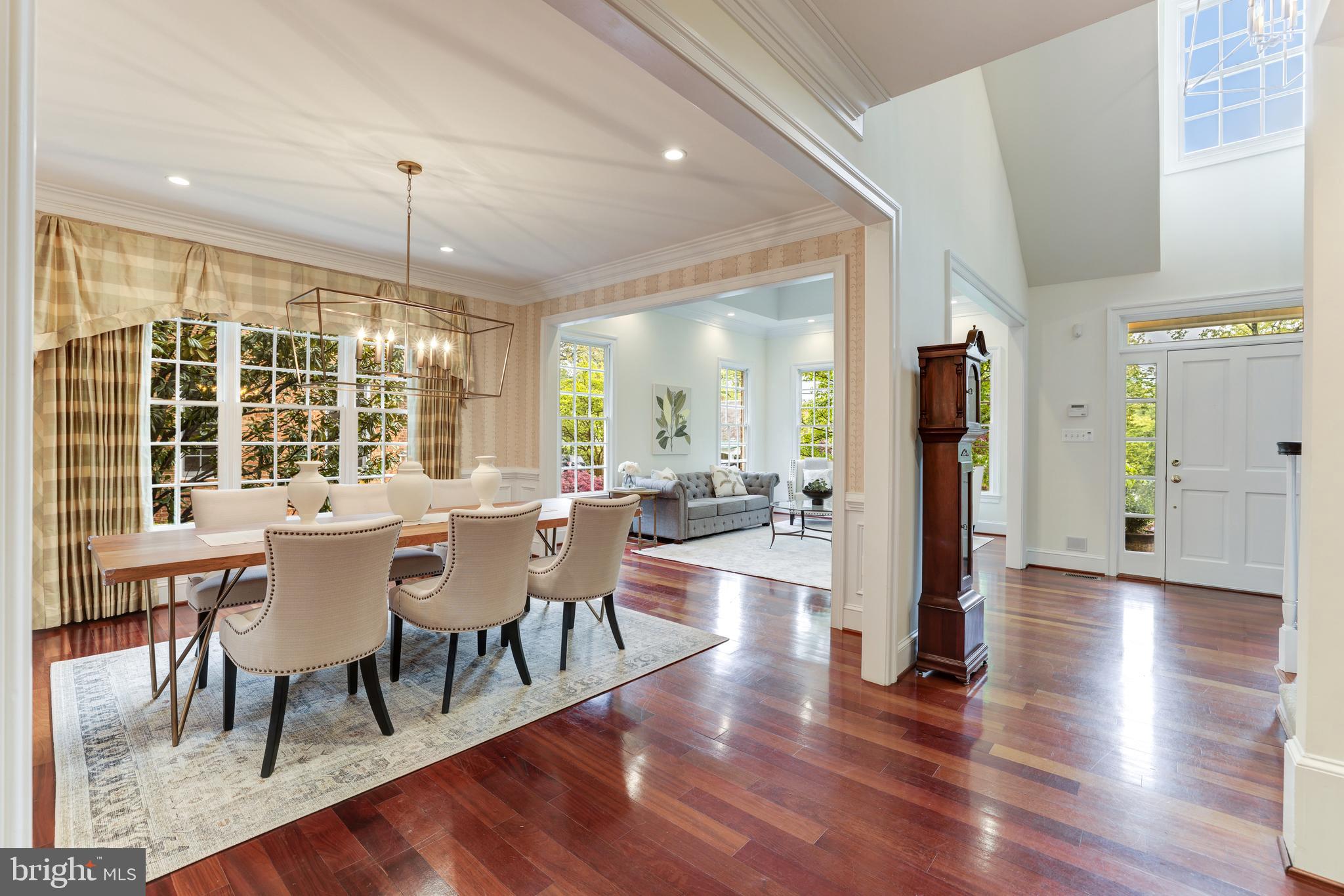 BELLEVUE FOREST - Residential