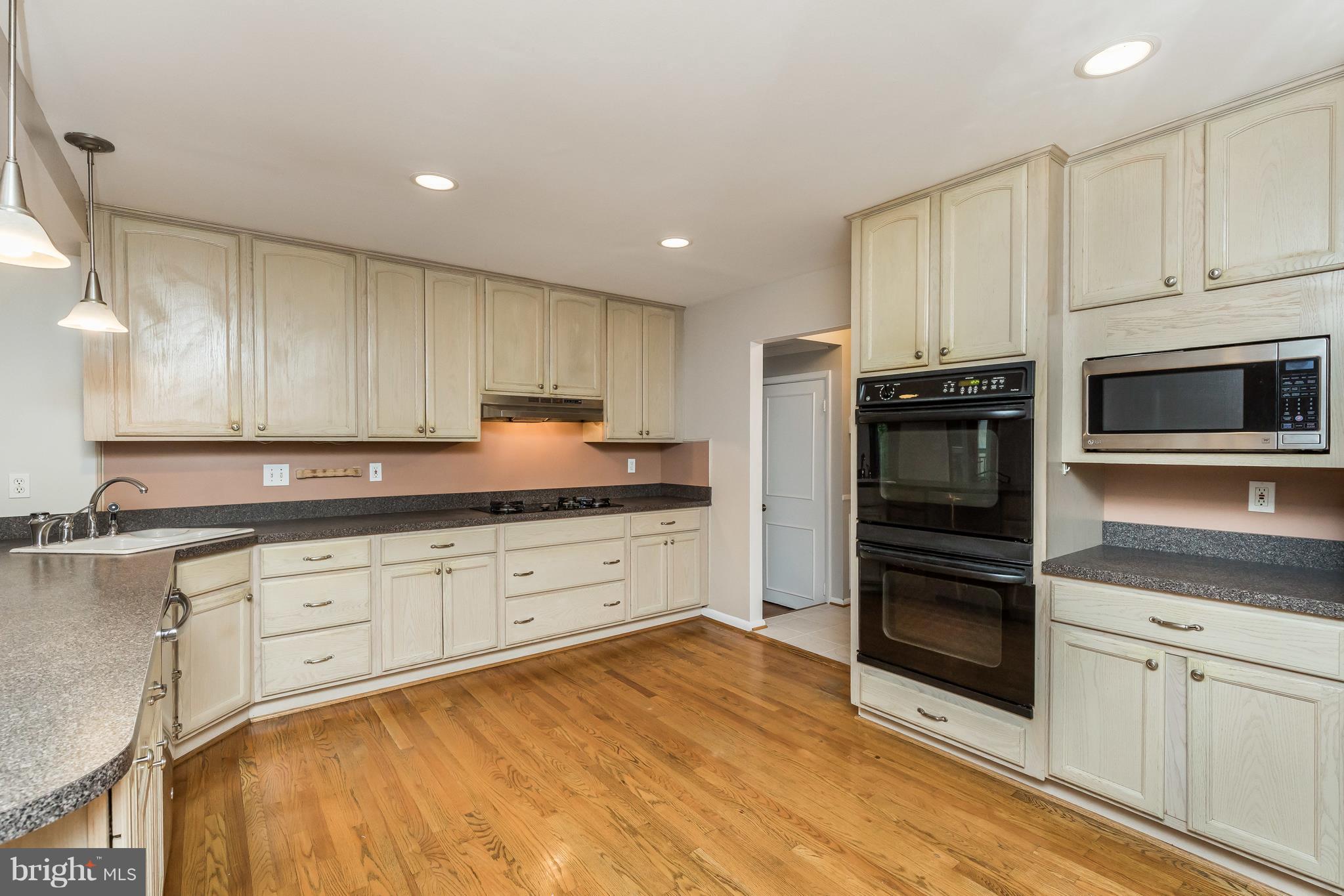 VALLEY WOOD - Residential