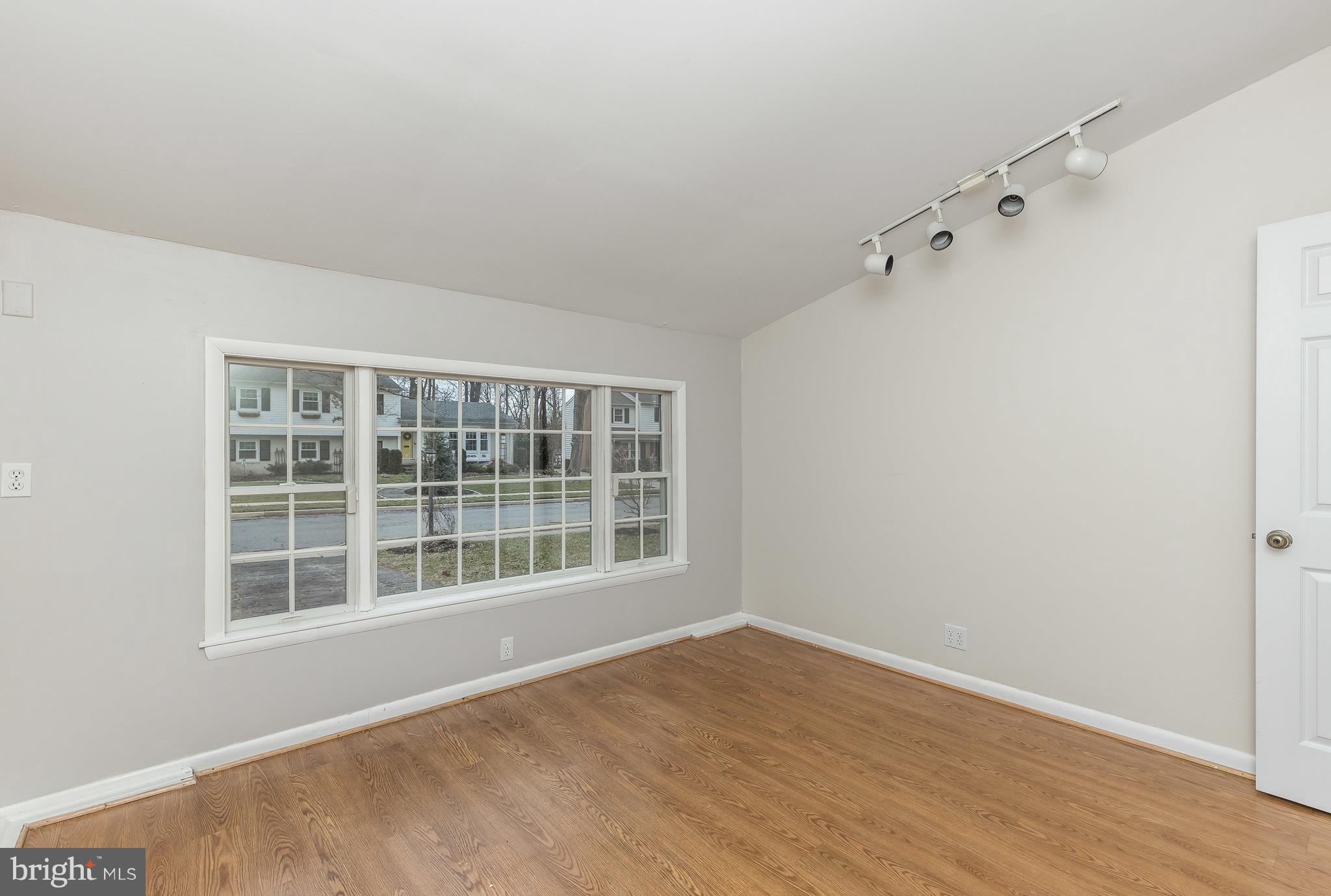 VALLEY WOOD - Residential