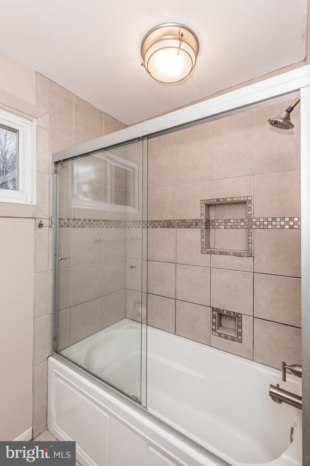 VALLEY WOOD - Residential