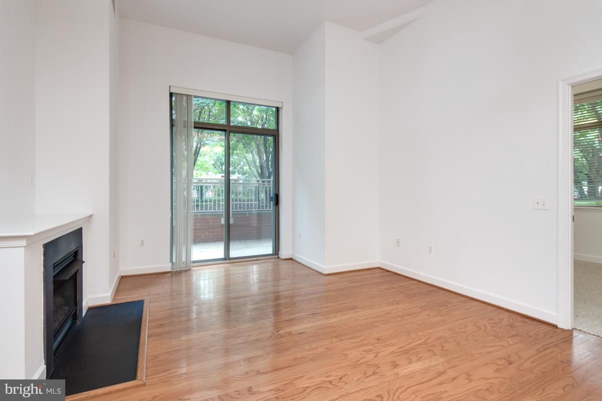 BALLSTON - Residential Lease