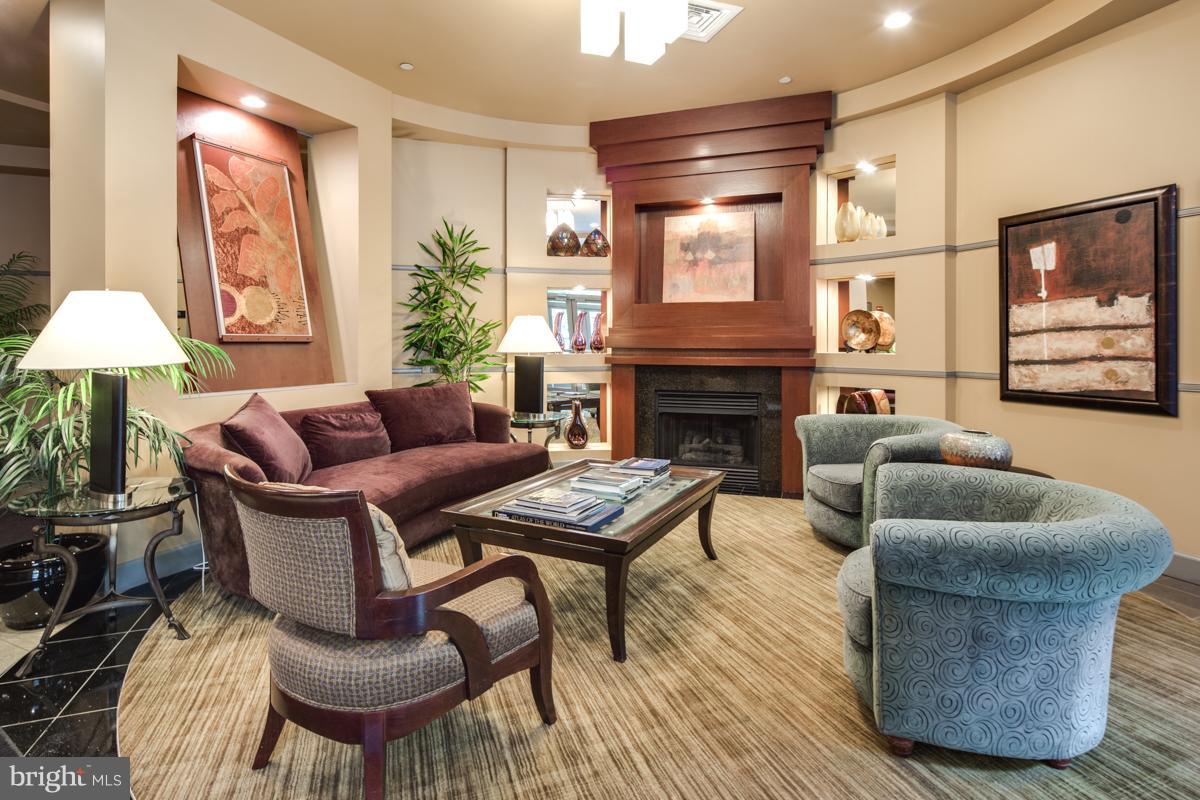 BALLSTON - Residential Lease