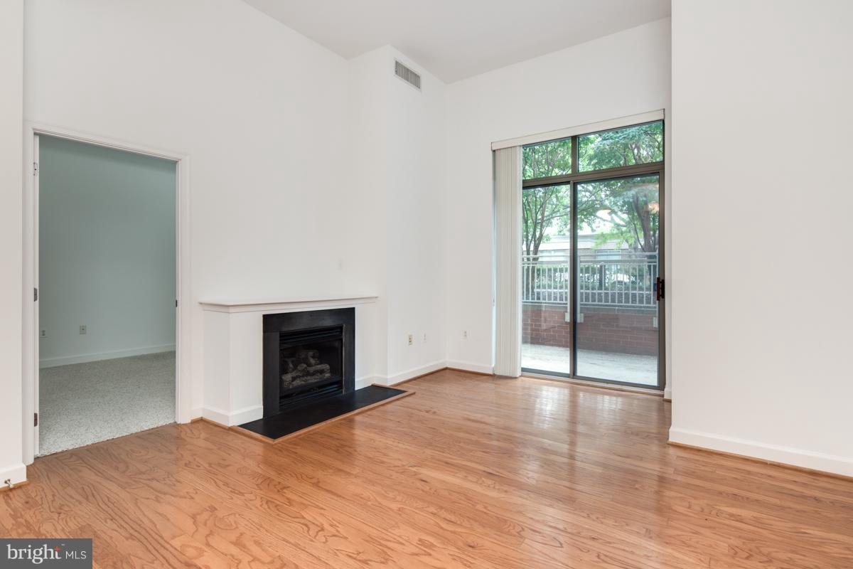 BALLSTON - Residential Lease
