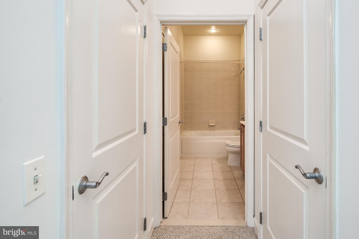 BALLSTON - Residential Lease