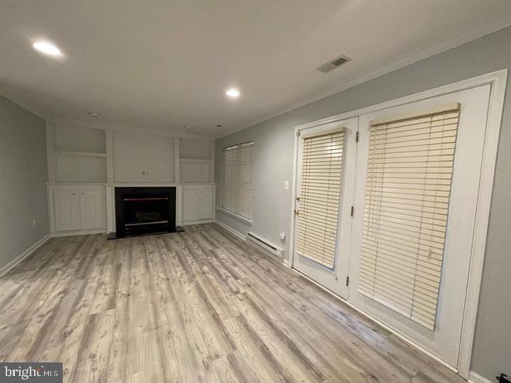 POTTERS GLEN - Residential Lease