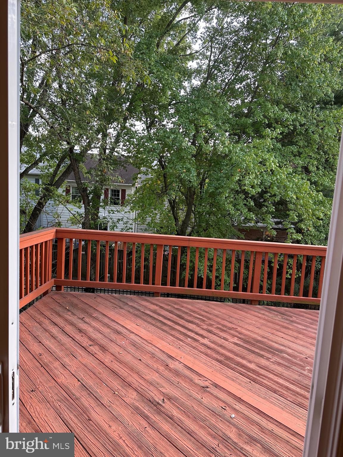 POTTERS GLEN - Residential Lease