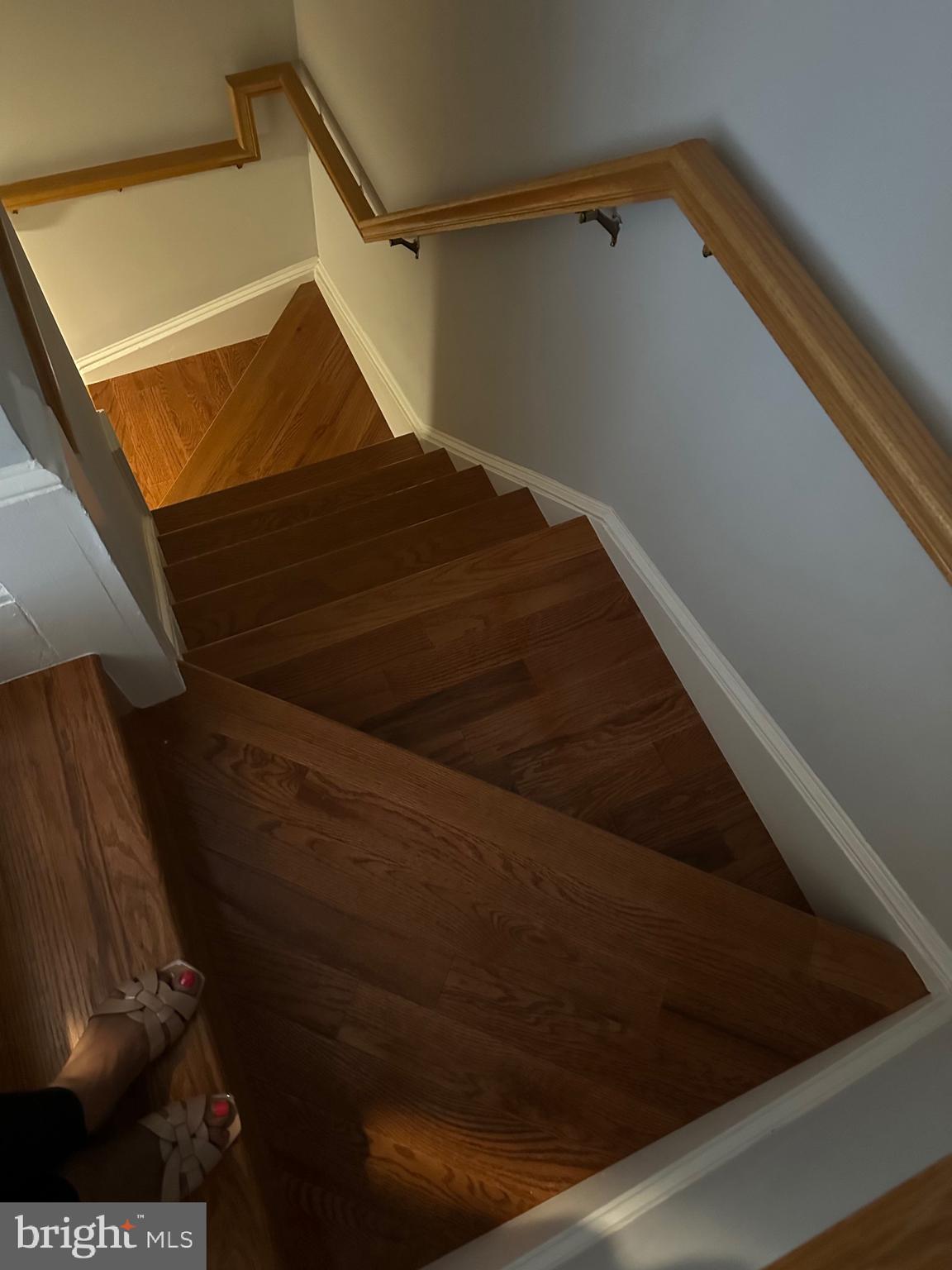 POTTERS GLEN - Residential Lease