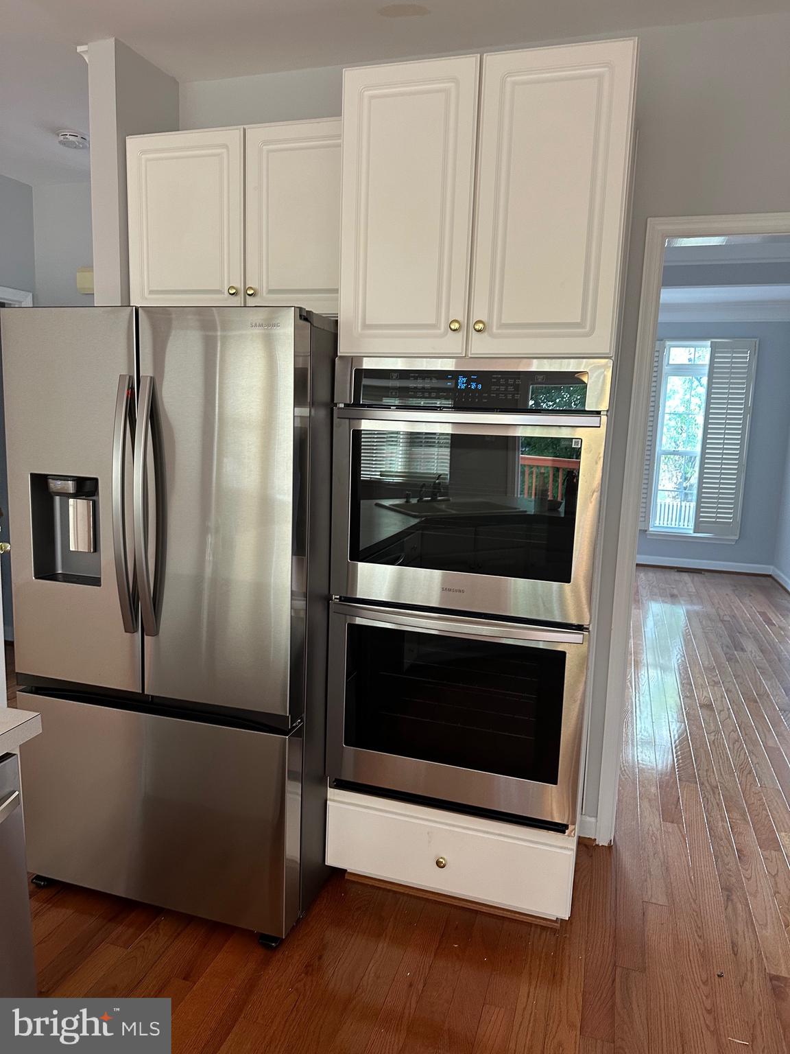 POTTERS GLEN - Residential Lease