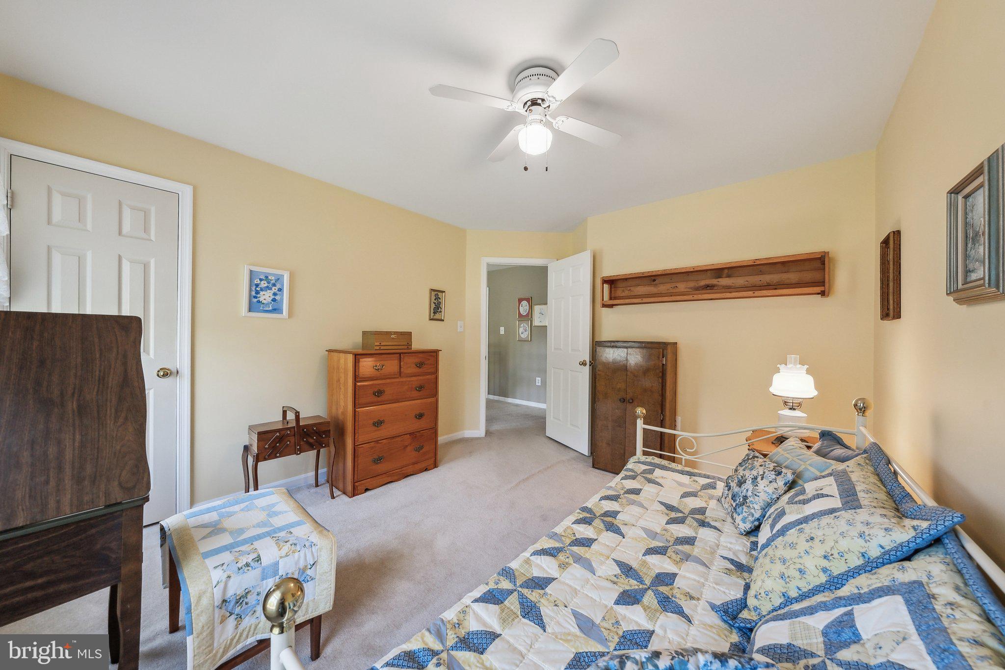 BARRINGTON OAKS - Residential