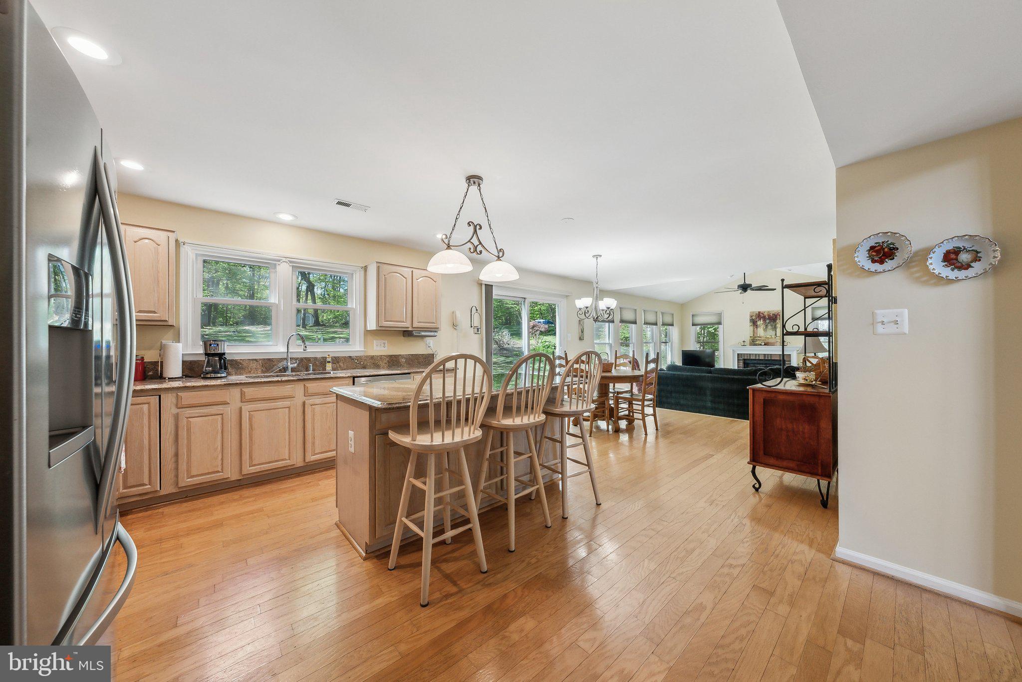 BARRINGTON OAKS - Residential