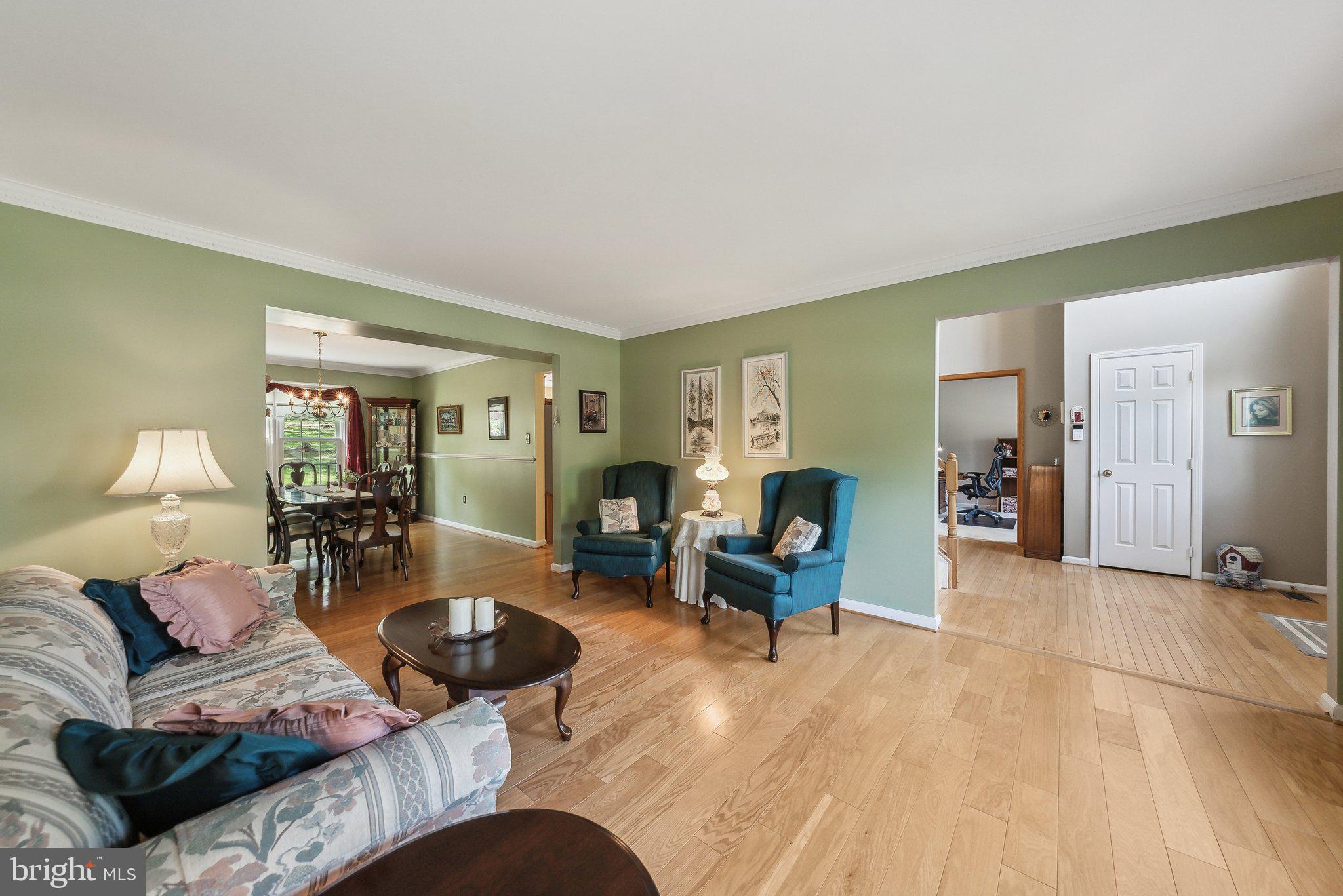 BARRINGTON OAKS - Residential