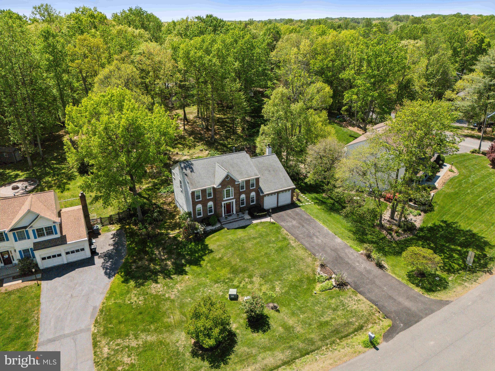 BARRINGTON OAKS - Residential