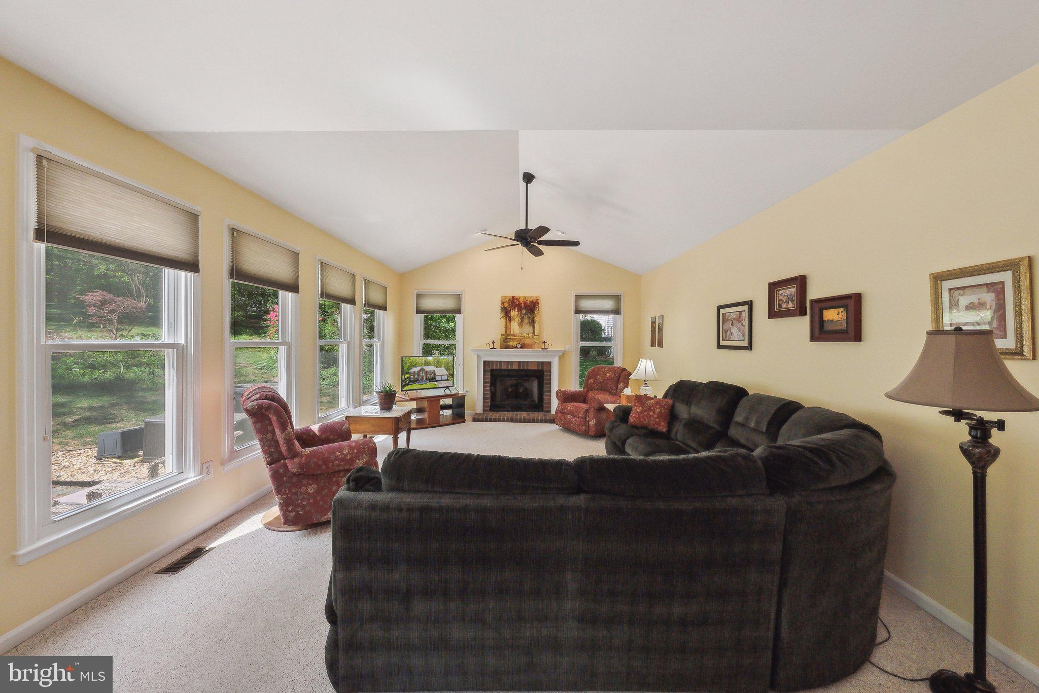 BARRINGTON OAKS - Residential