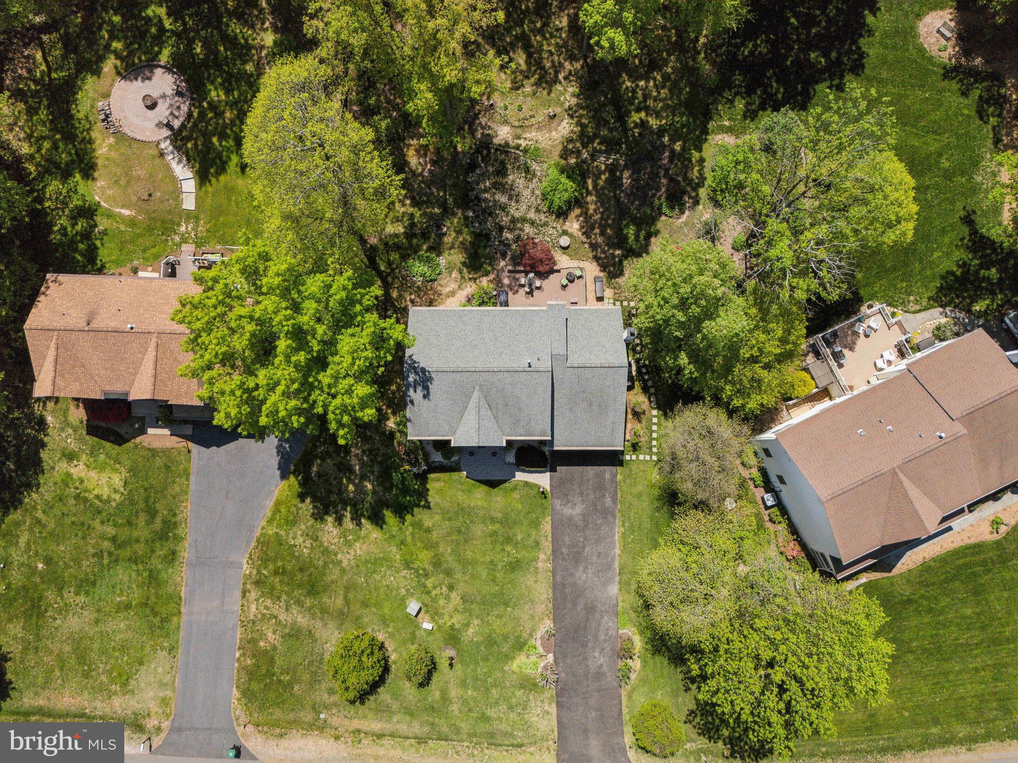 BARRINGTON OAKS - Residential