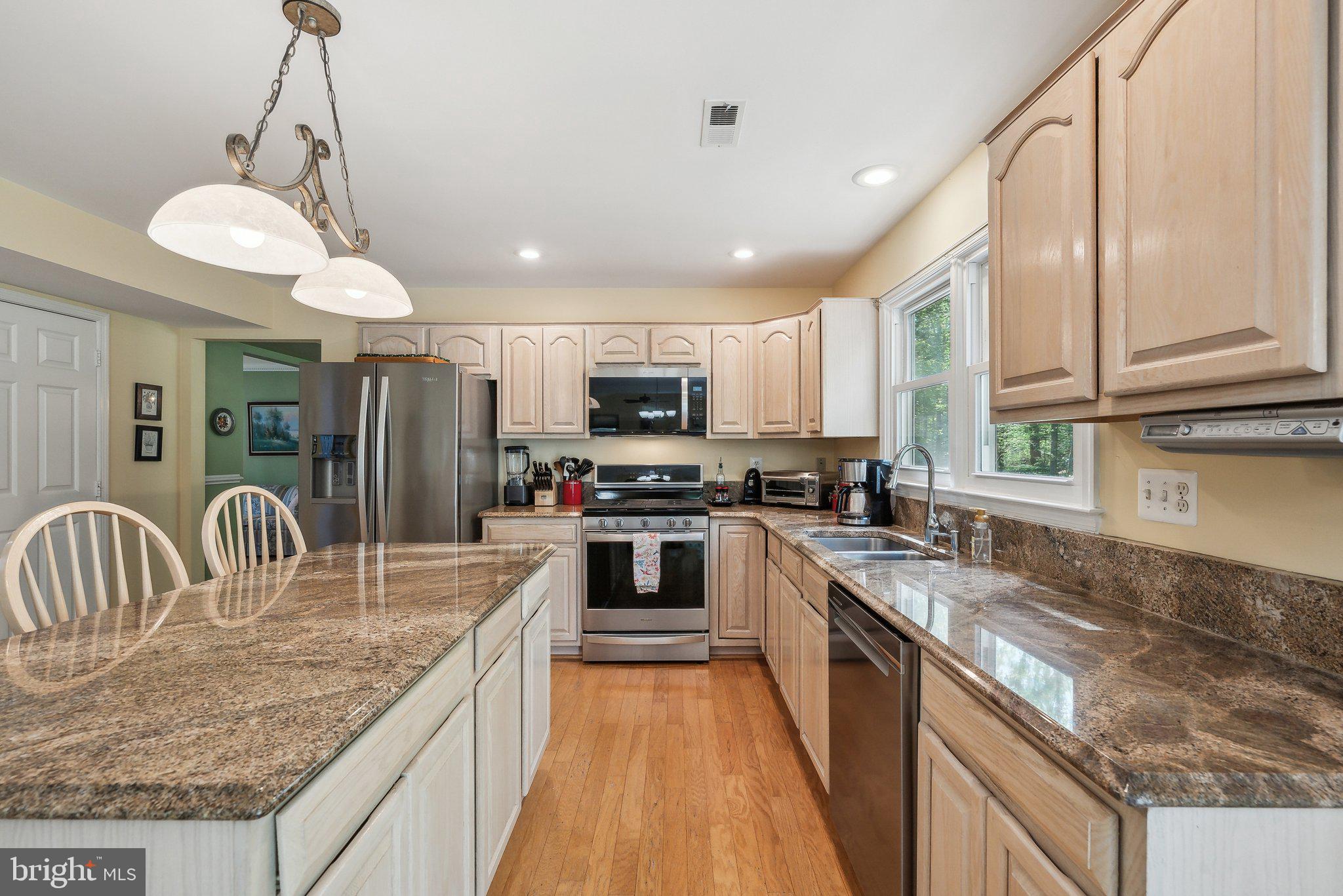 BARRINGTON OAKS - Residential