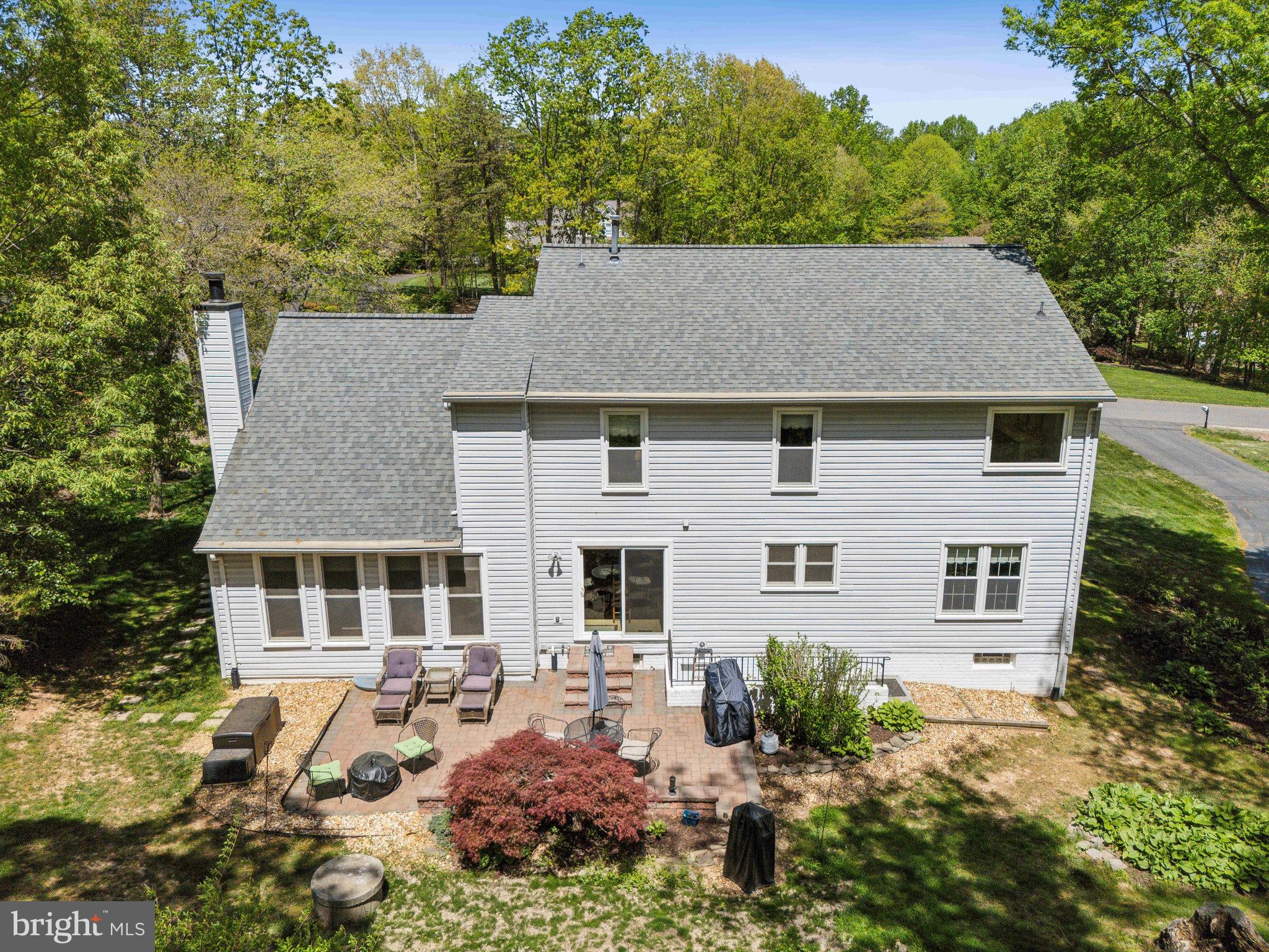 BARRINGTON OAKS - Residential