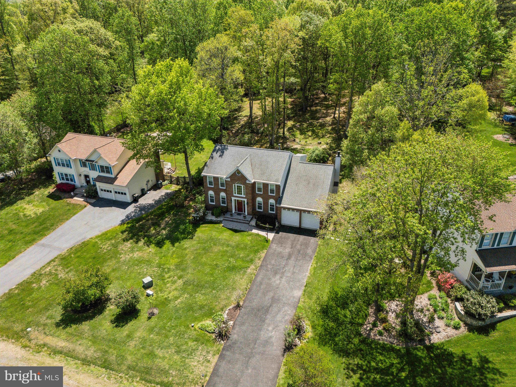 BARRINGTON OAKS - Residential