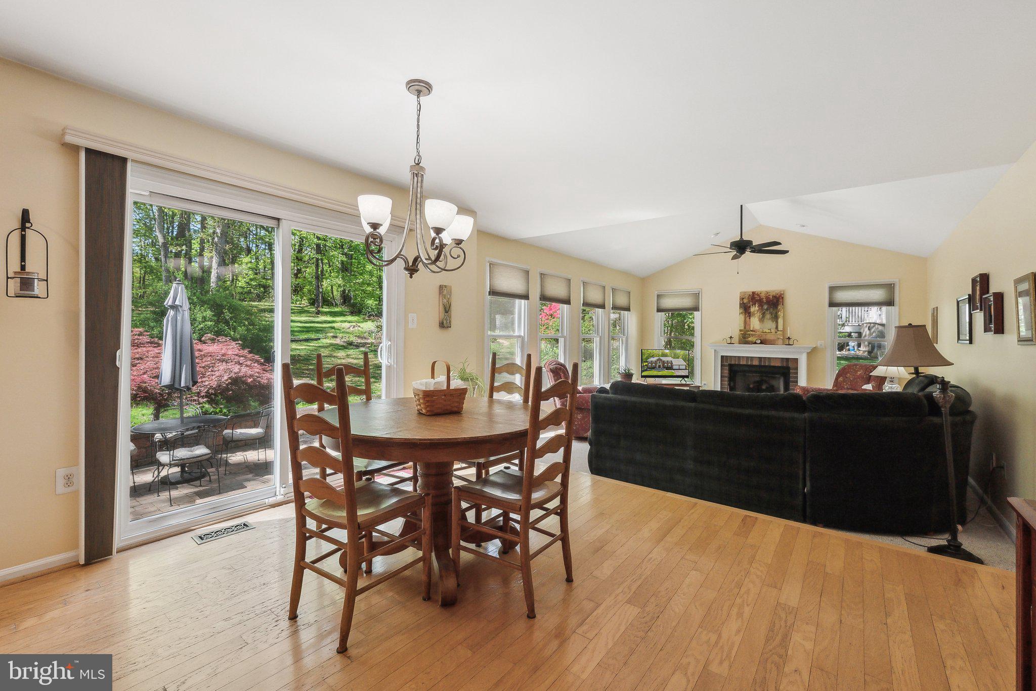 BARRINGTON OAKS - Residential