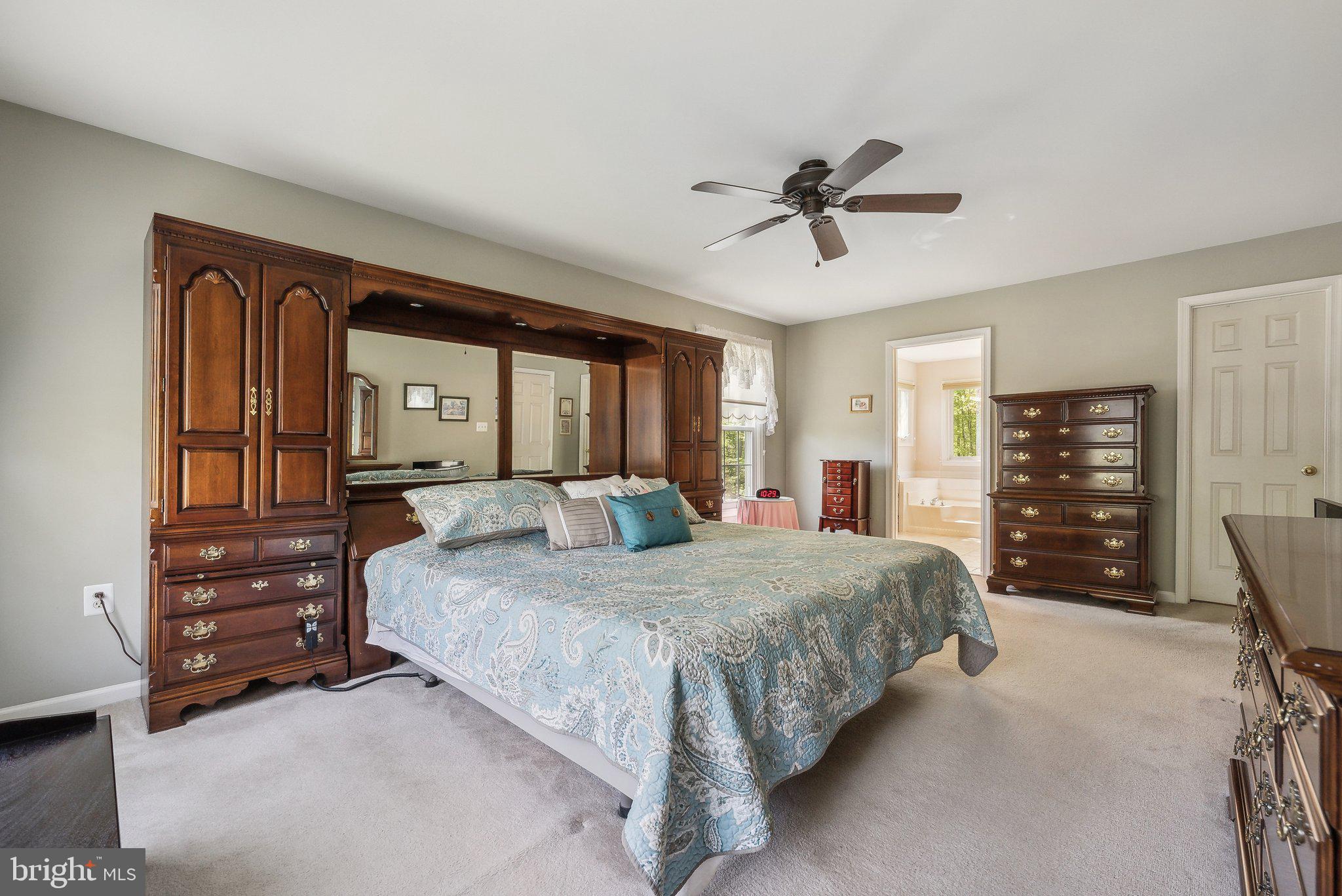 BARRINGTON OAKS - Residential