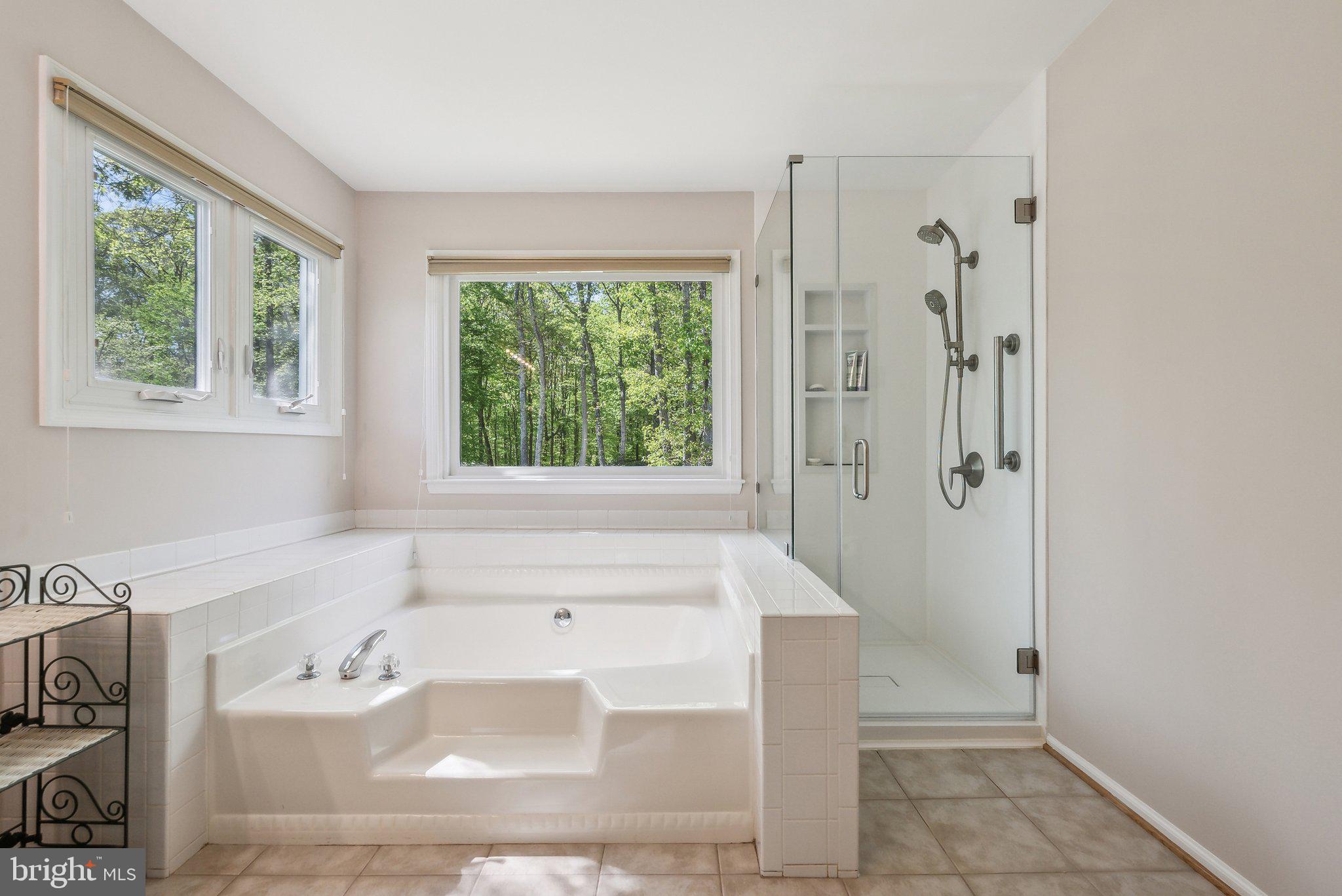 BARRINGTON OAKS - Residential