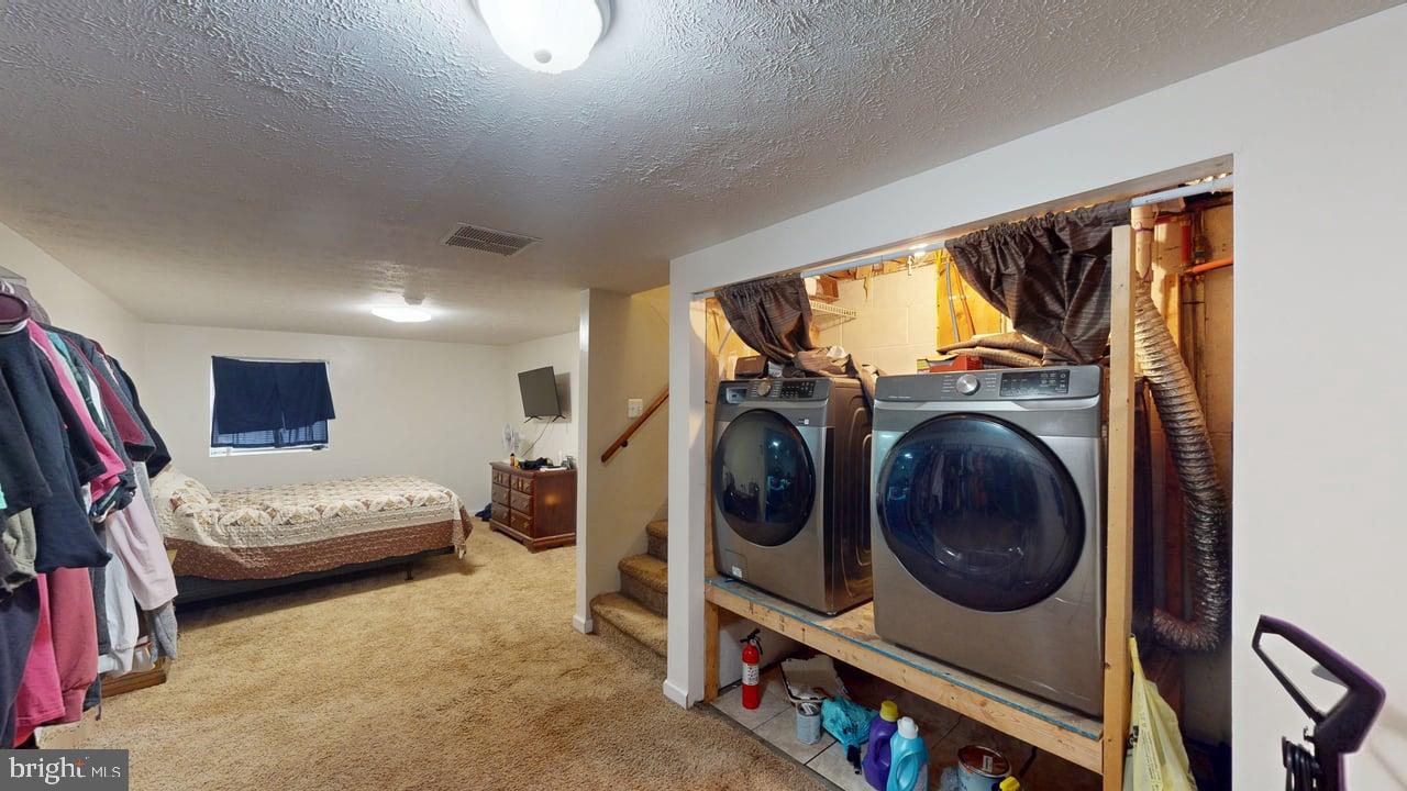 NEW SUNRISE SUMMIT - Residential