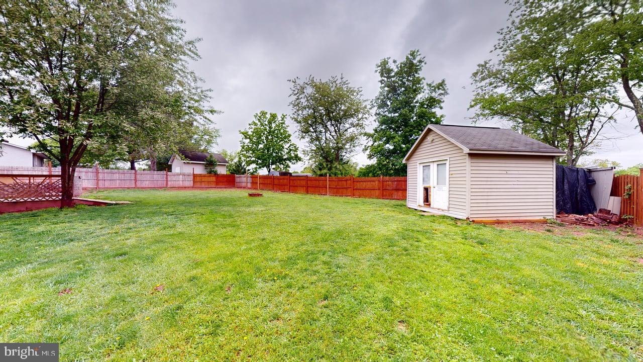 NEW SUNRISE SUMMIT - Residential