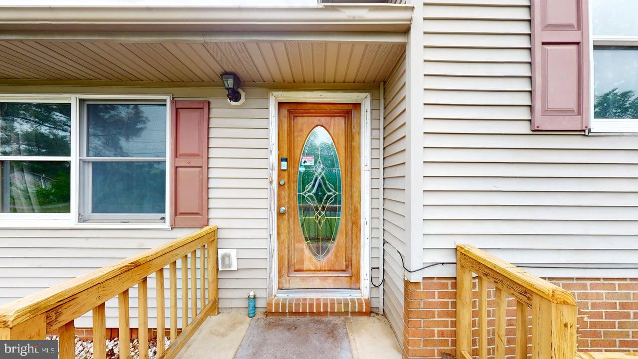 NEW SUNRISE SUMMIT - Residential