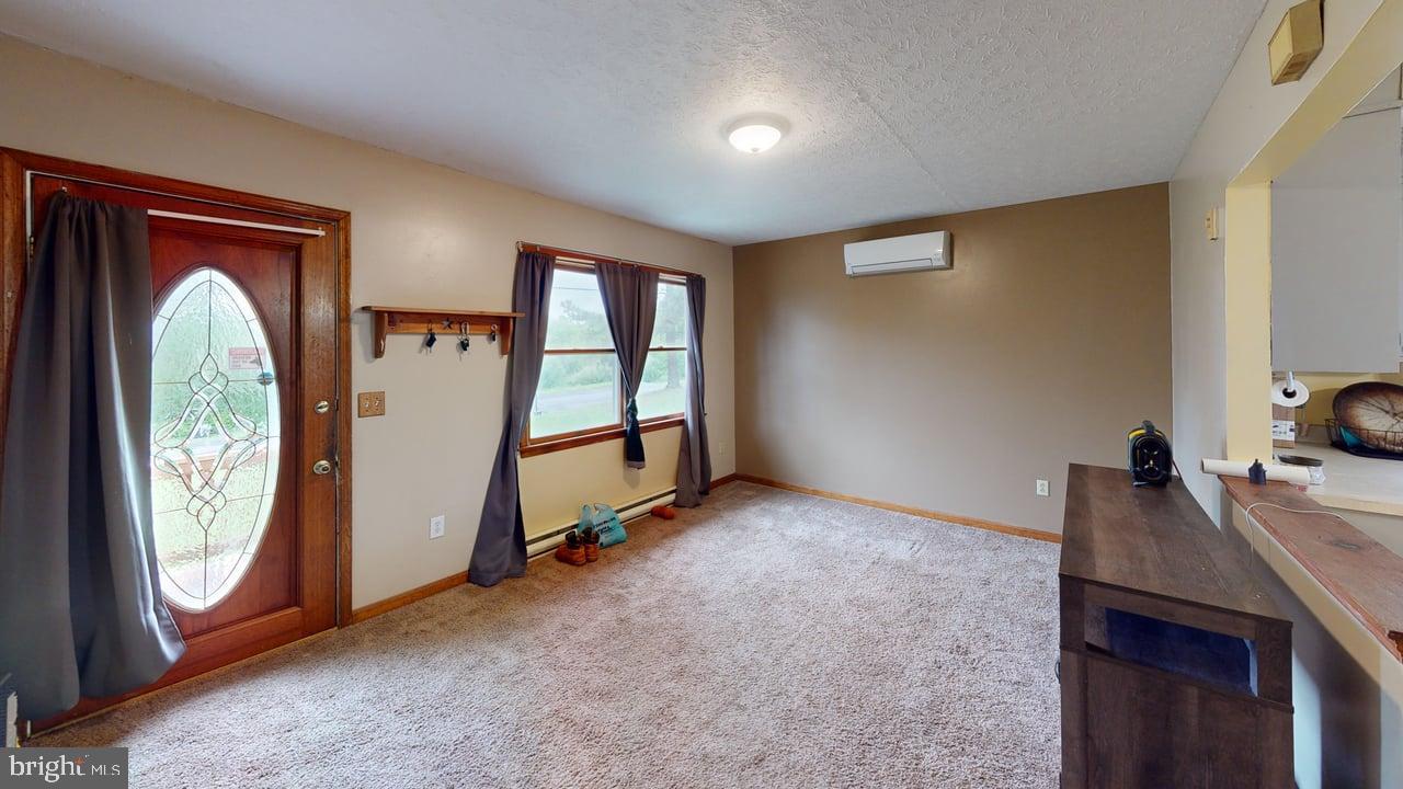 NEW SUNRISE SUMMIT - Residential