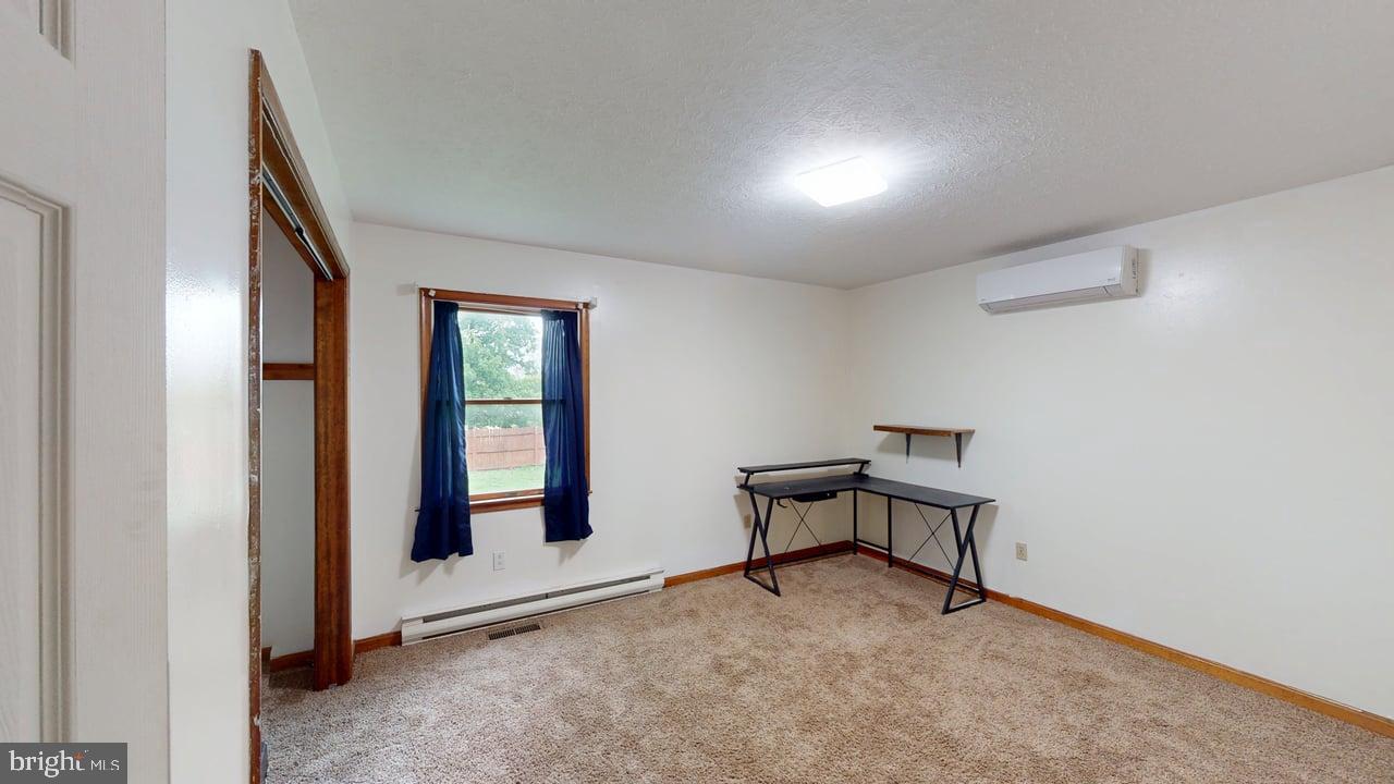 NEW SUNRISE SUMMIT - Residential