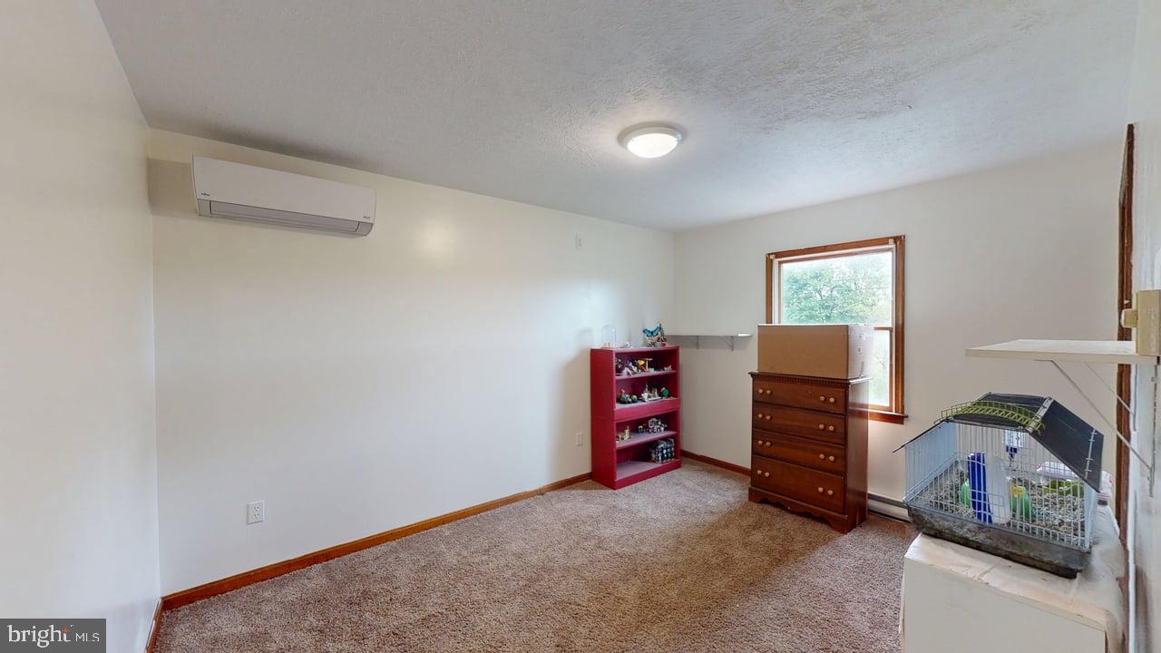 NEW SUNRISE SUMMIT - Residential