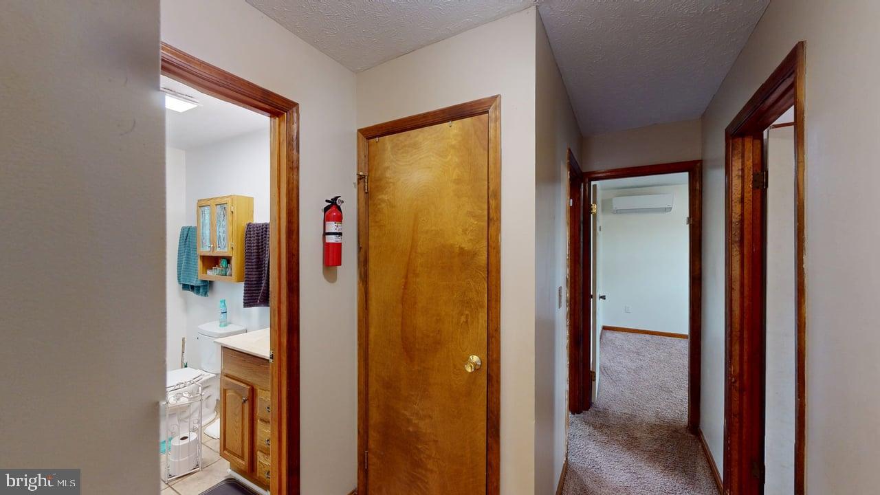 NEW SUNRISE SUMMIT - Residential